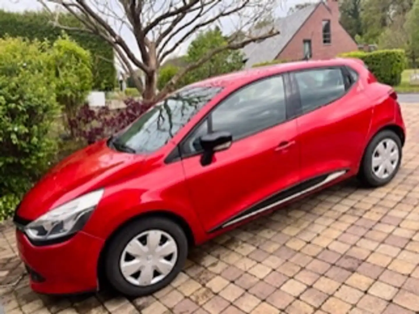 Renault Clio 1.2i Collection Rouge - 2