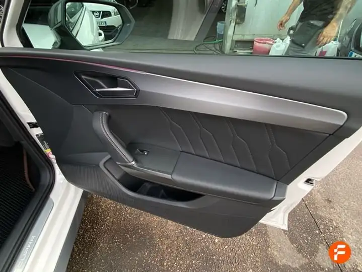 Cupra León VZ 2.0 TSI DSG 2023, foto 29
