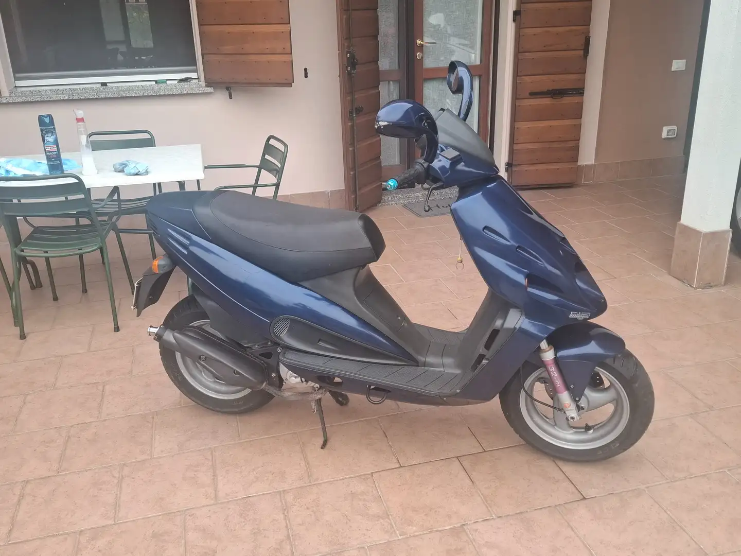 Malaguti Phantom F12 LC Bleu - 1