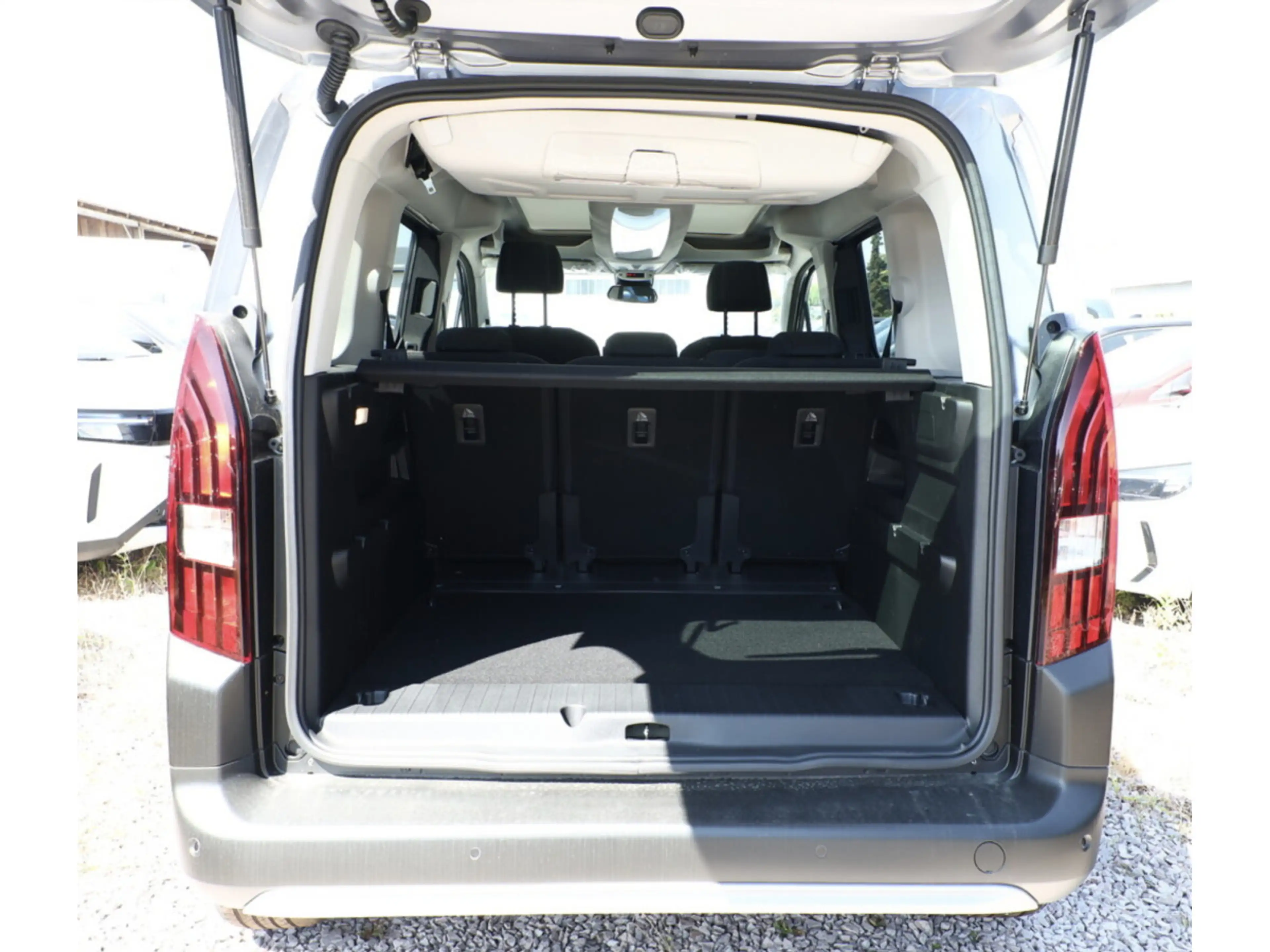 Peugeot Rifter Rifter M1 GT Diesel — photo 9