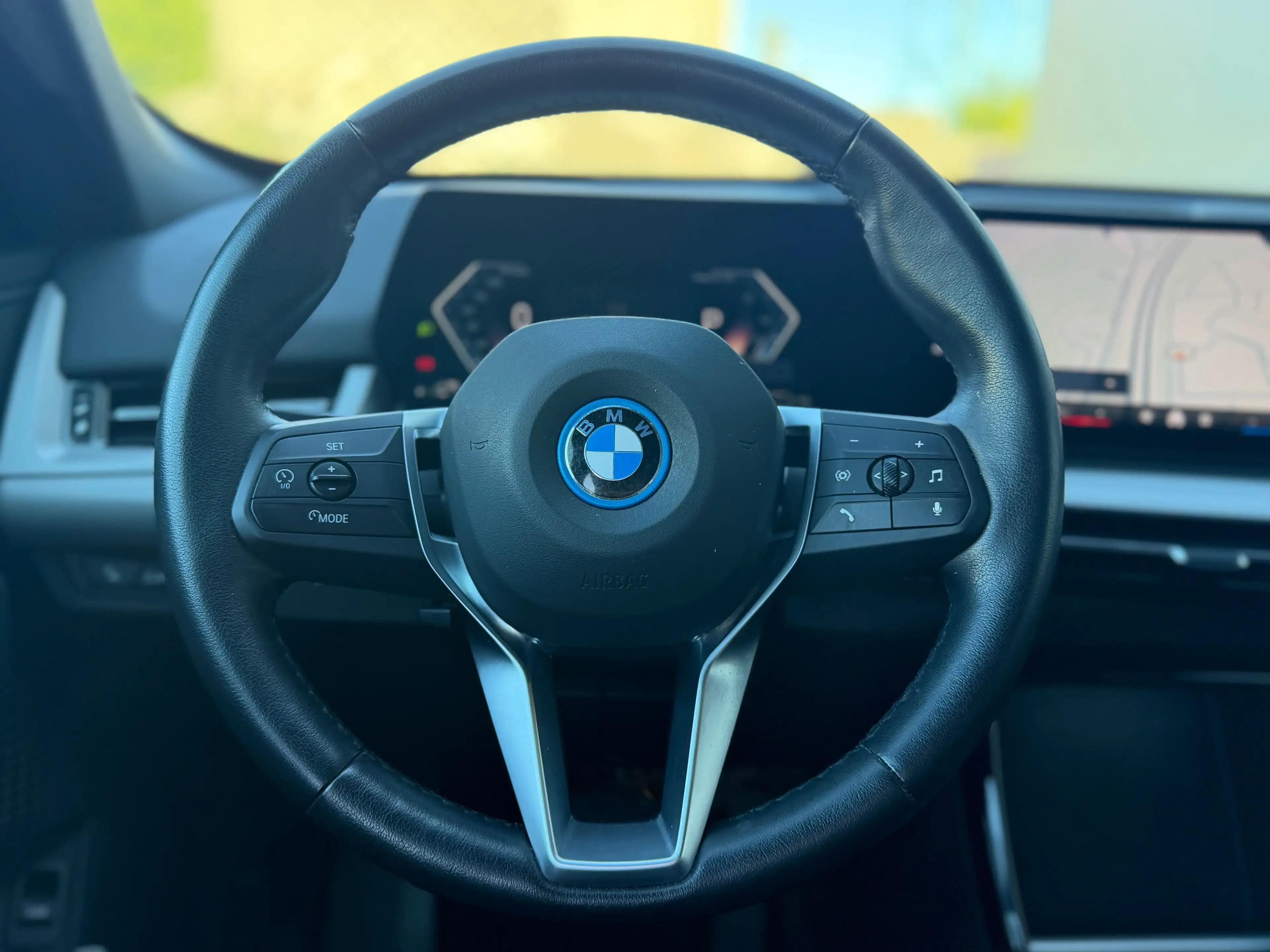 BMW X1 X1 PHEV 1.5iA xDrive25e (180 kW) — photo 5