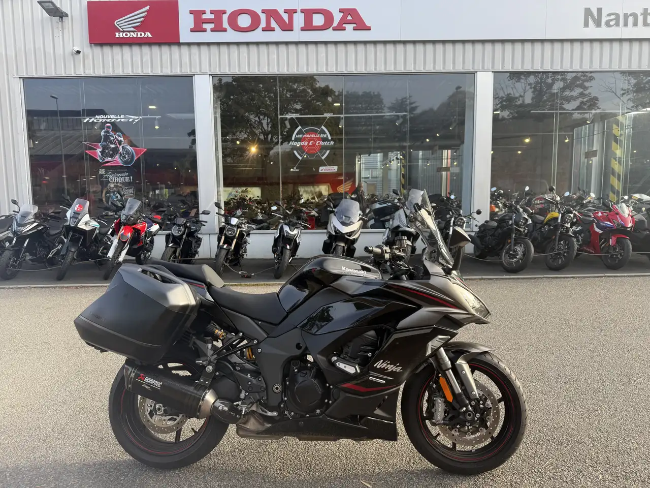 Kawasaki Ninja 1100SX