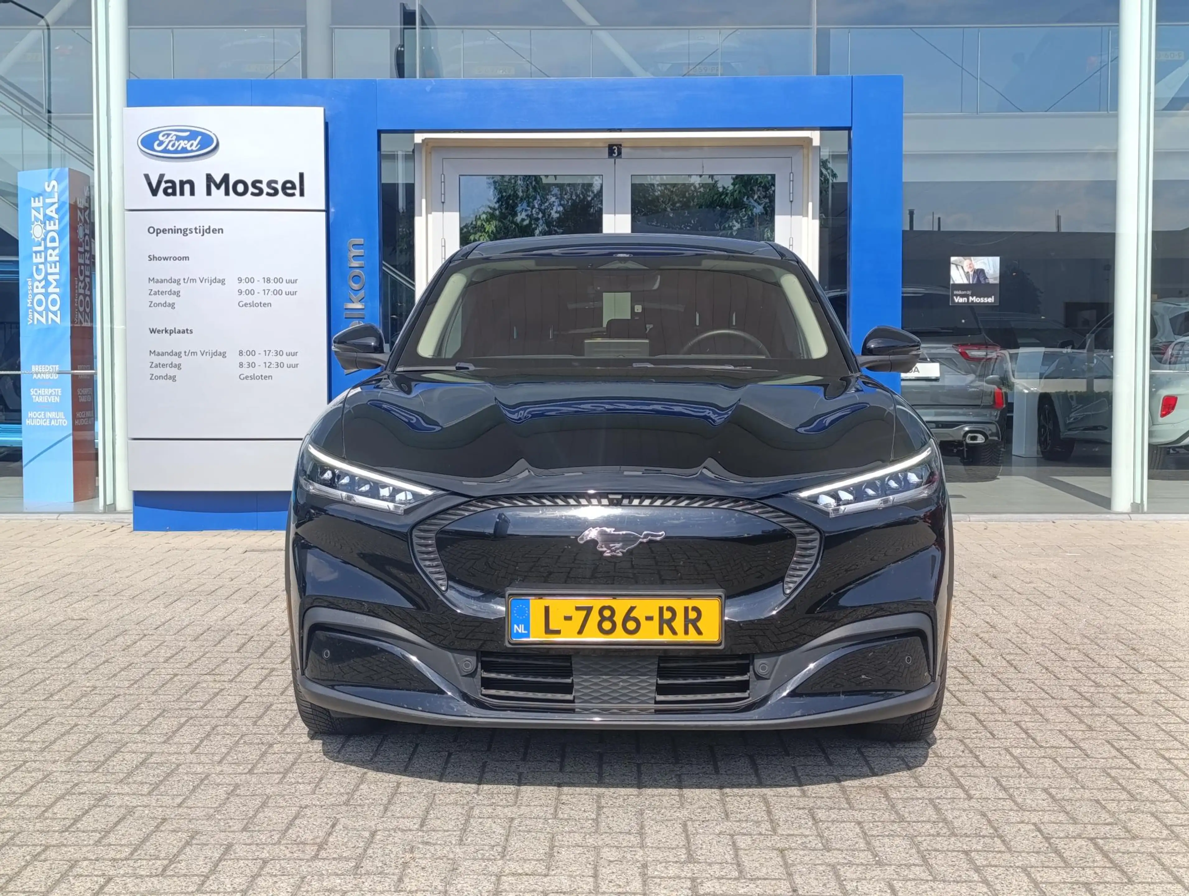 Ford Mustang Mach-E Extended RWD 98 kWh | Dealeronderhouden | Originee — photo 4
