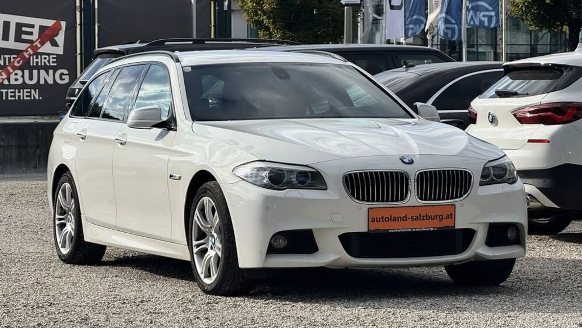 BMW 525 d xDrive* NEUPICKERL*MPaket*Serviceheft gepfleg Weiß - 1