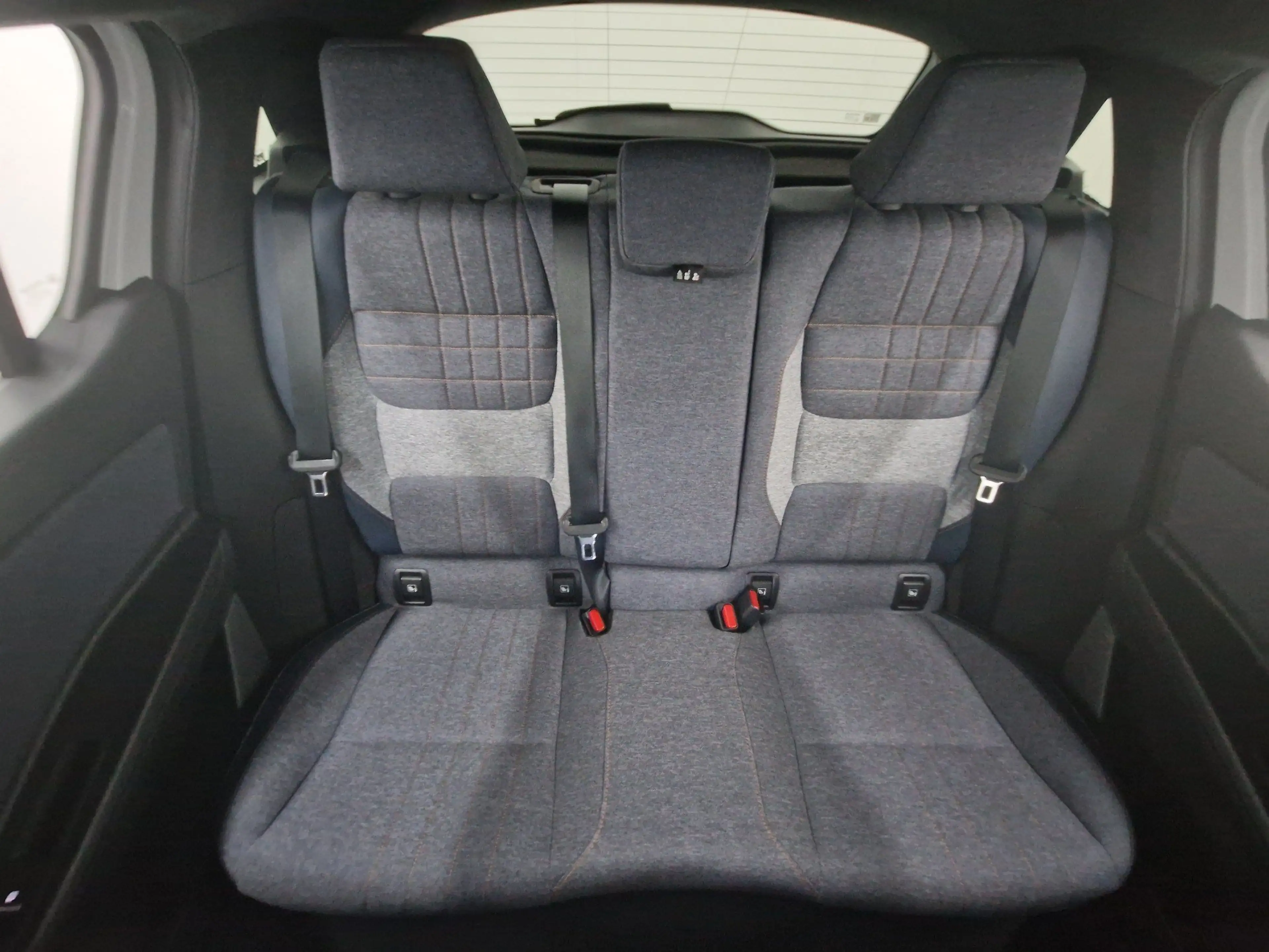 Renault R 4 E-Tech Techno 150 Comfort Range — photo 13