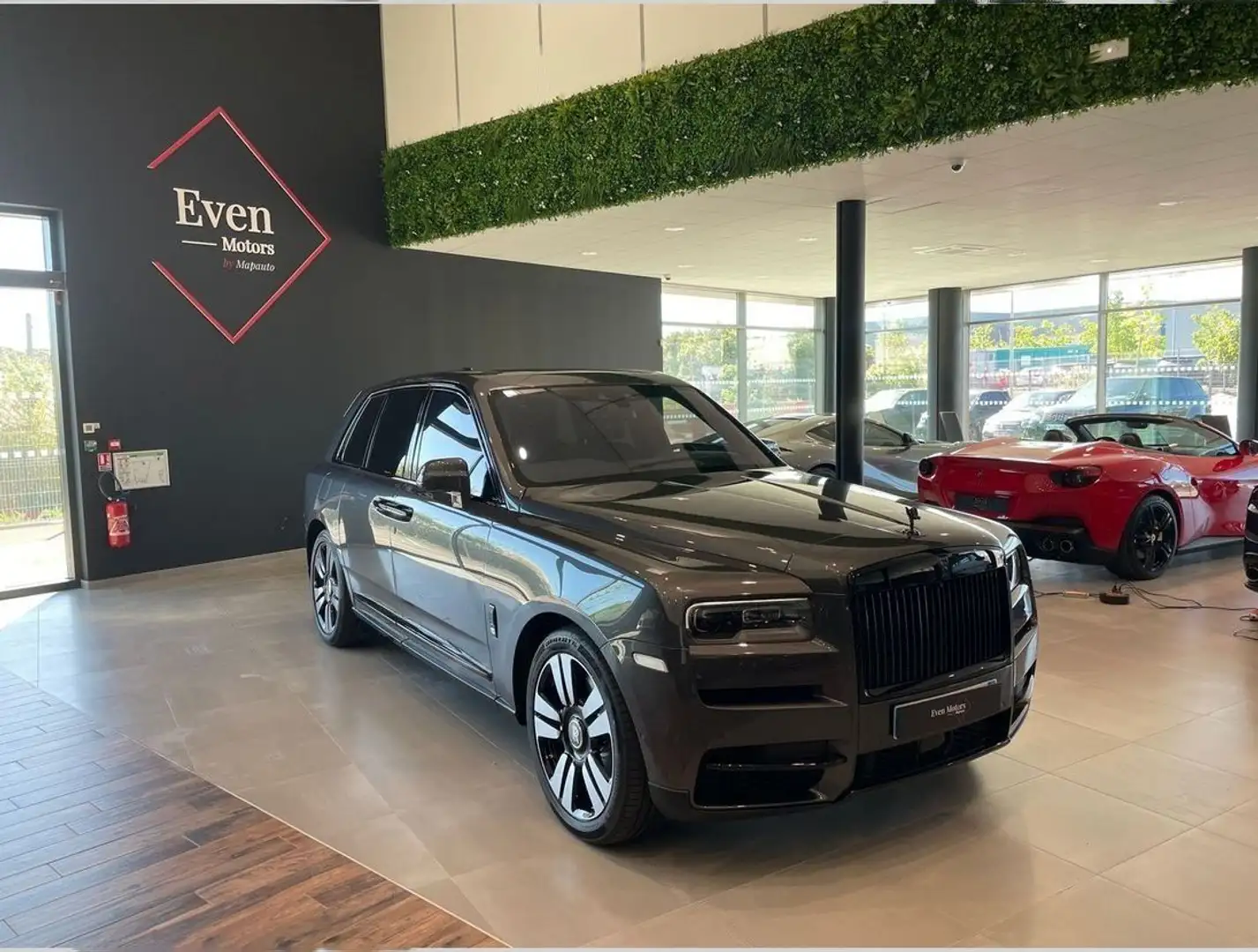 Rolls-Royce Cullinan ROYCE 6.8 V12 BITURBO 571 Gris - 1