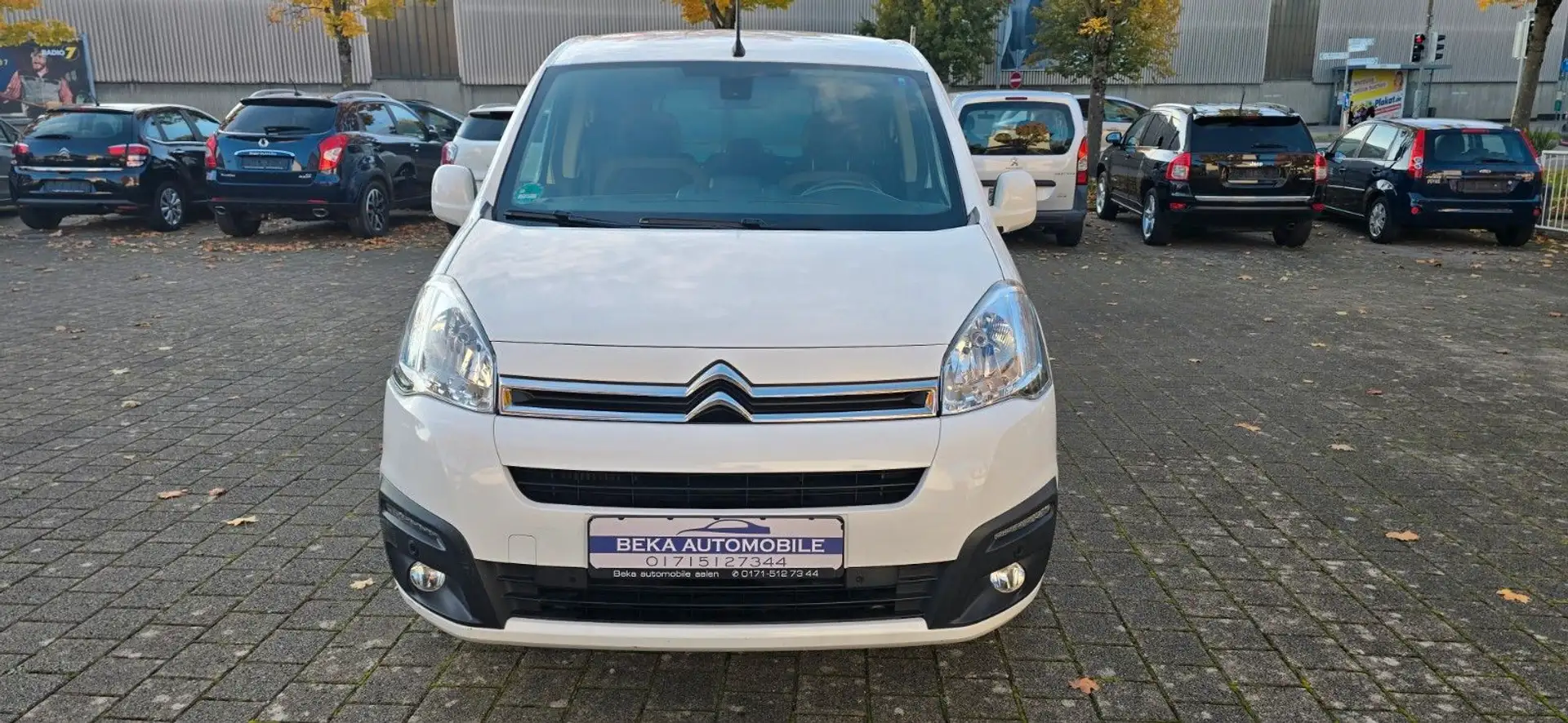 Citroen Berlingo Kombi Selection 1.6 BlueHDI R Kamera Weiß - 1