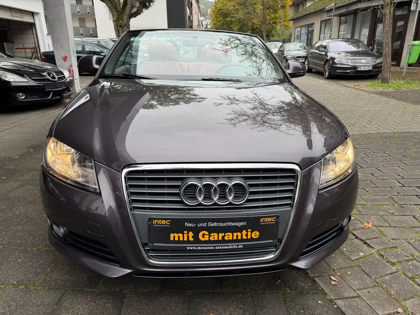 Audi A3 Cabriolet 1.8, Leder, PDC, DSG Grau - 2