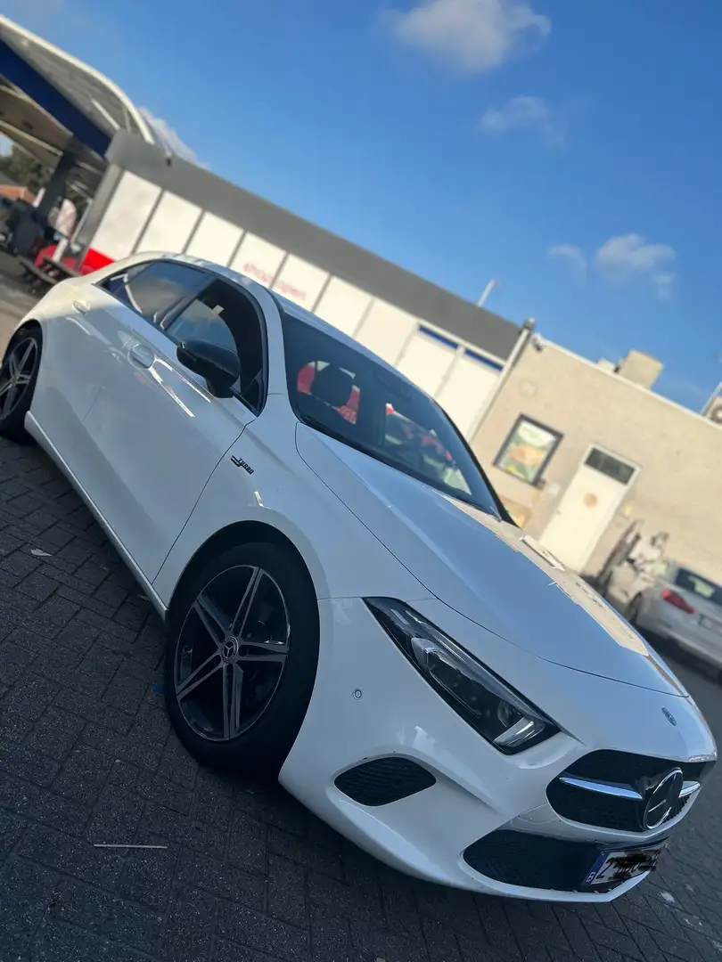 Mercedes-Benz A 200 d Business Solution - 1