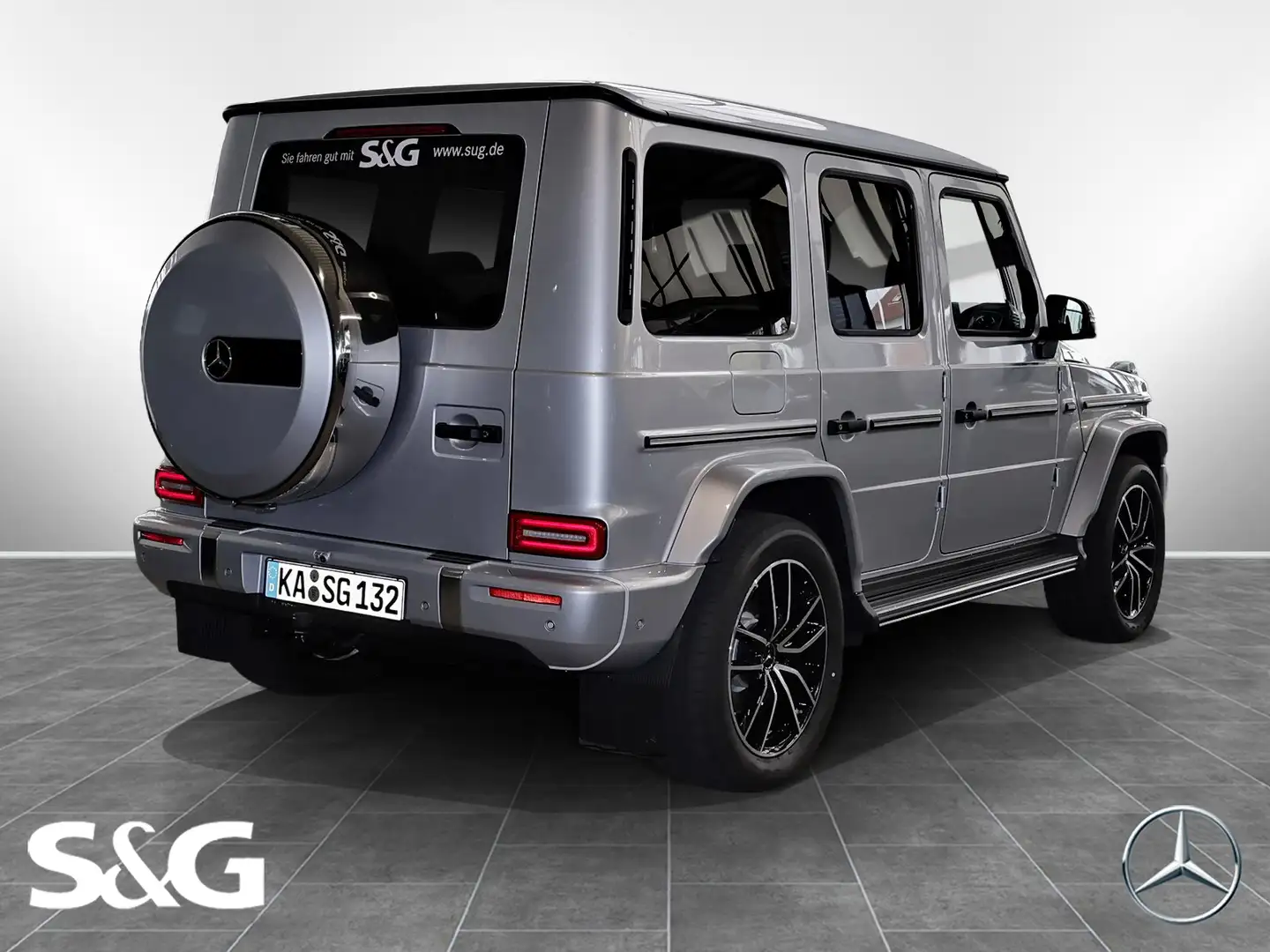 Mercedes-Benz G 450 d AMG MBUX+360°+M-LED+AHK+Multikontursitze Silber - 2