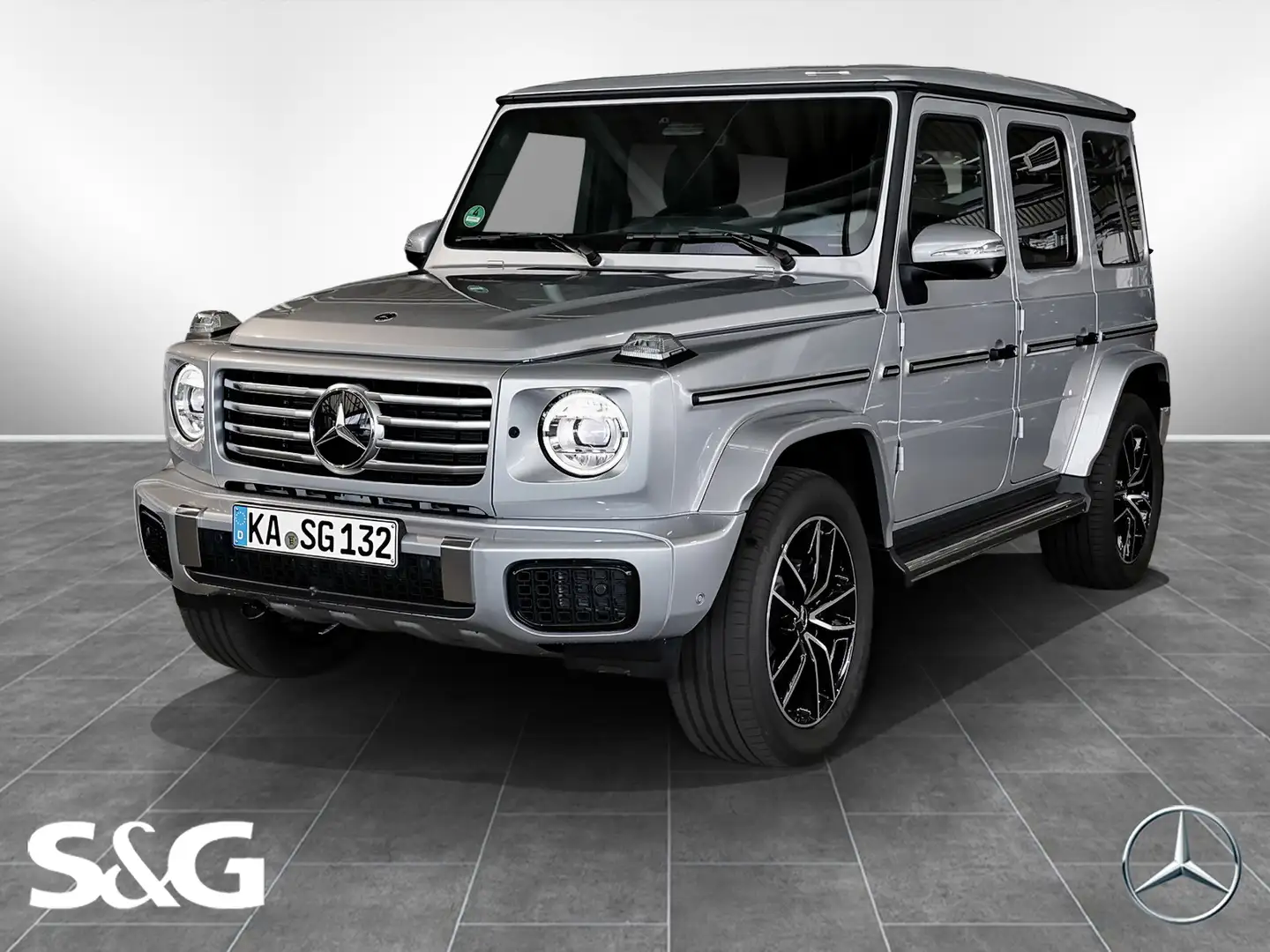 Mercedes-Benz G 450 d AMG MBUX+360°+M-LED+AHK+Multikontursitze Silber - 1