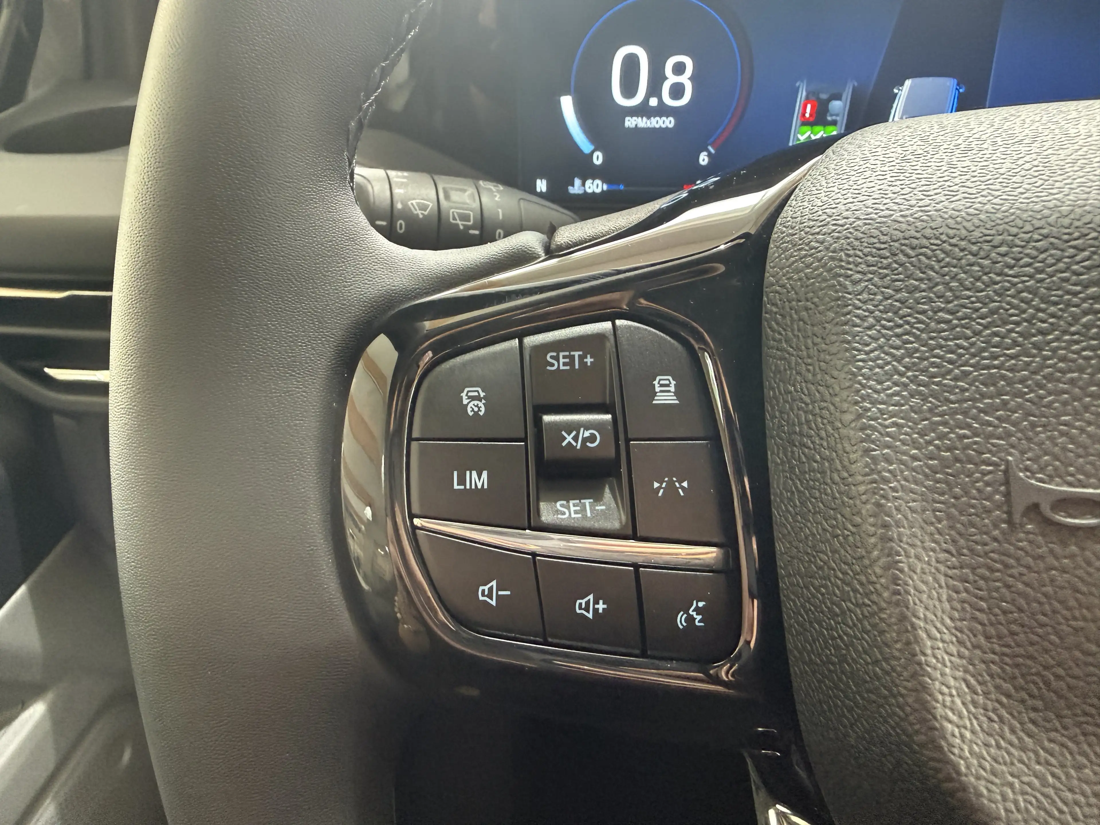 Ford Tourneo Custom Titanium X AWD elek. AHK / 70L Tank — photo 13
