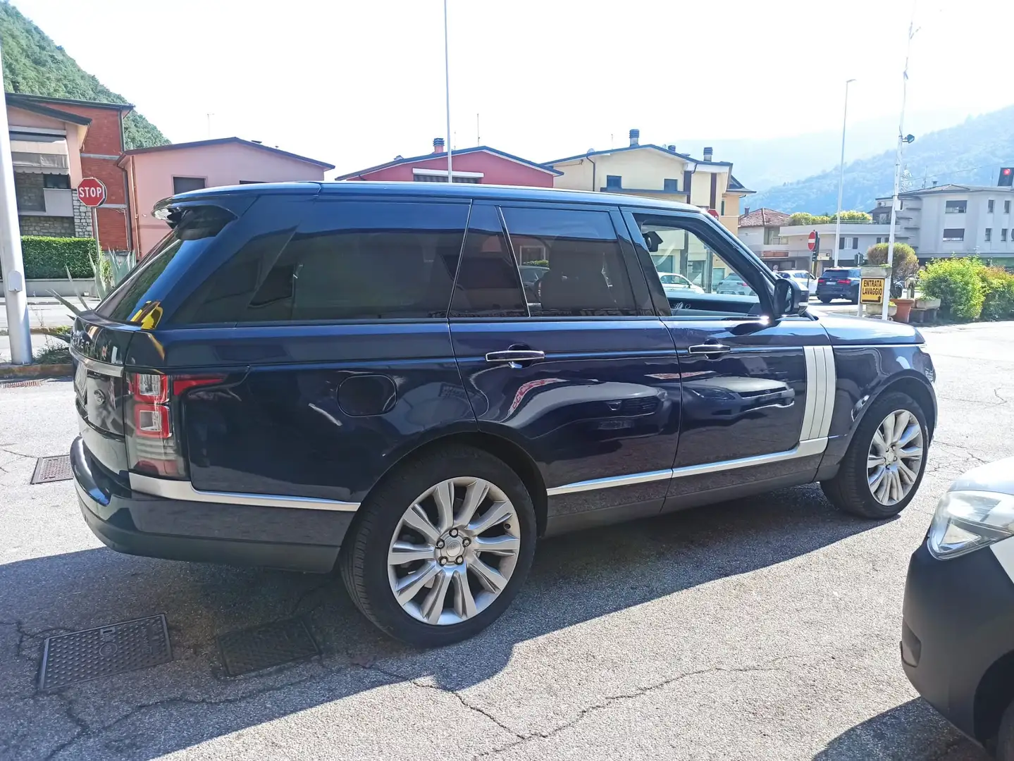 Land Rover Range Rover Range Rover IV 2013 4.4 sdV8 Vogue auto Синій - 1