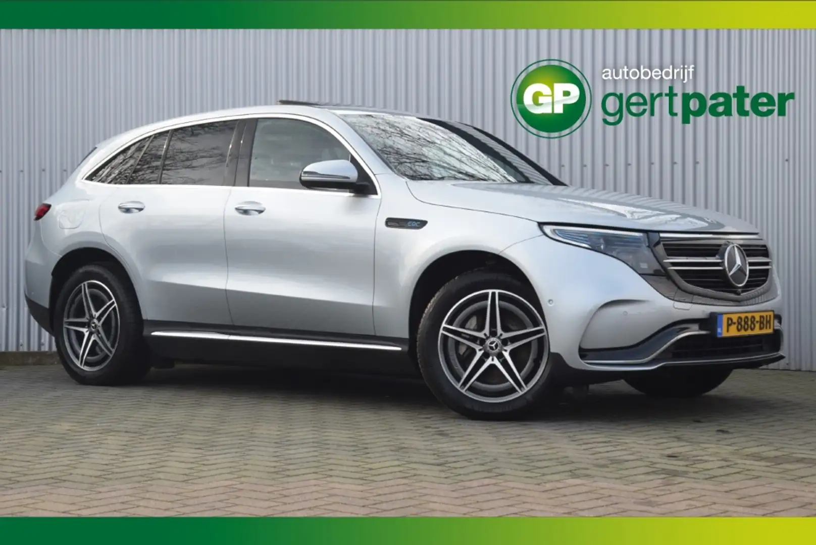 Mercedes-Benz EQC 400 4Matic AMG-Line Schuifdak/Burmester/LED Matrix Gris - 1