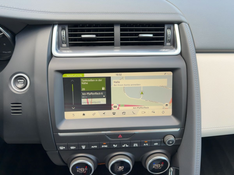 Jaguar E-Pace P200 S AWD LED+NAV+APP+ACC+SHZ+RFK+AHK — photo 11