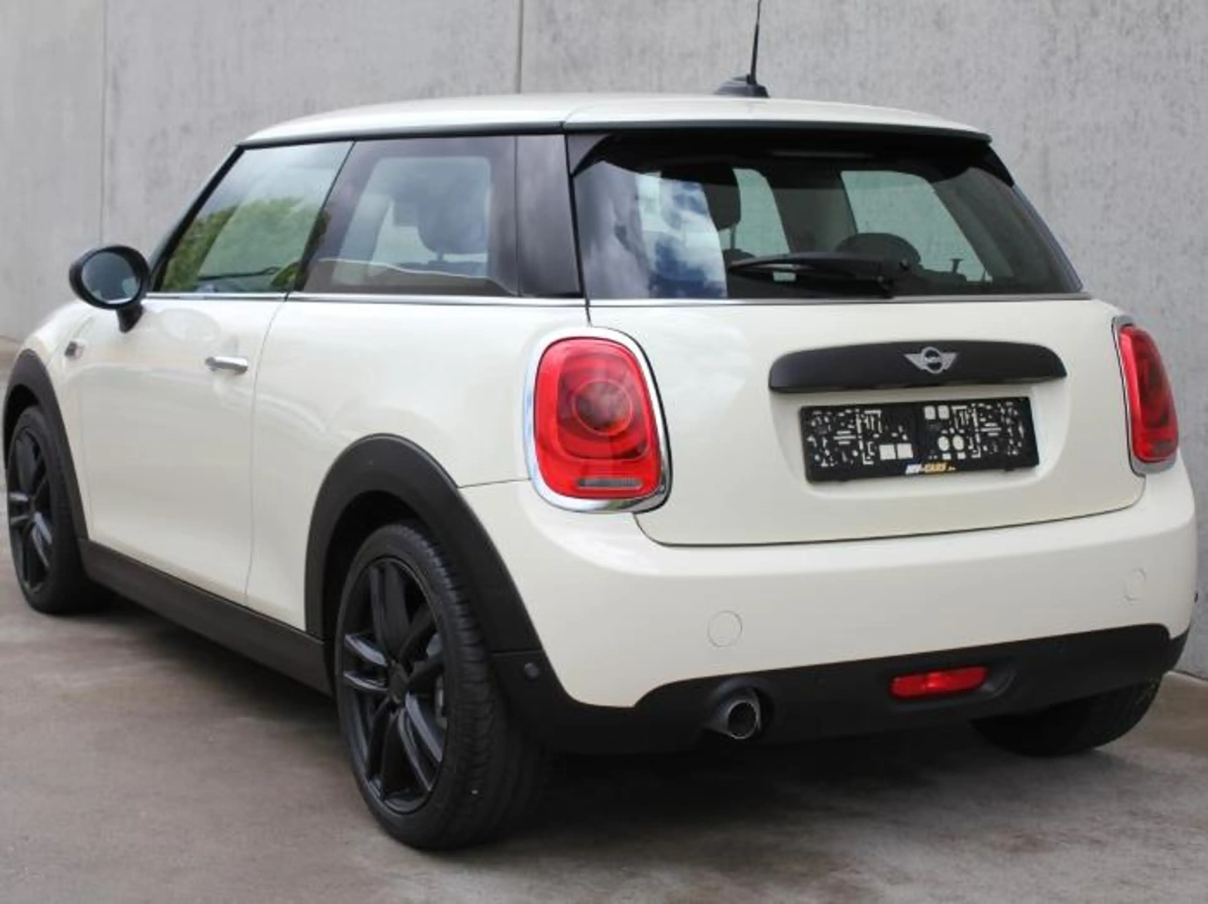 MINI One Mini 1.2 One/Navi/Multistuur/Cruise control... — photo 4