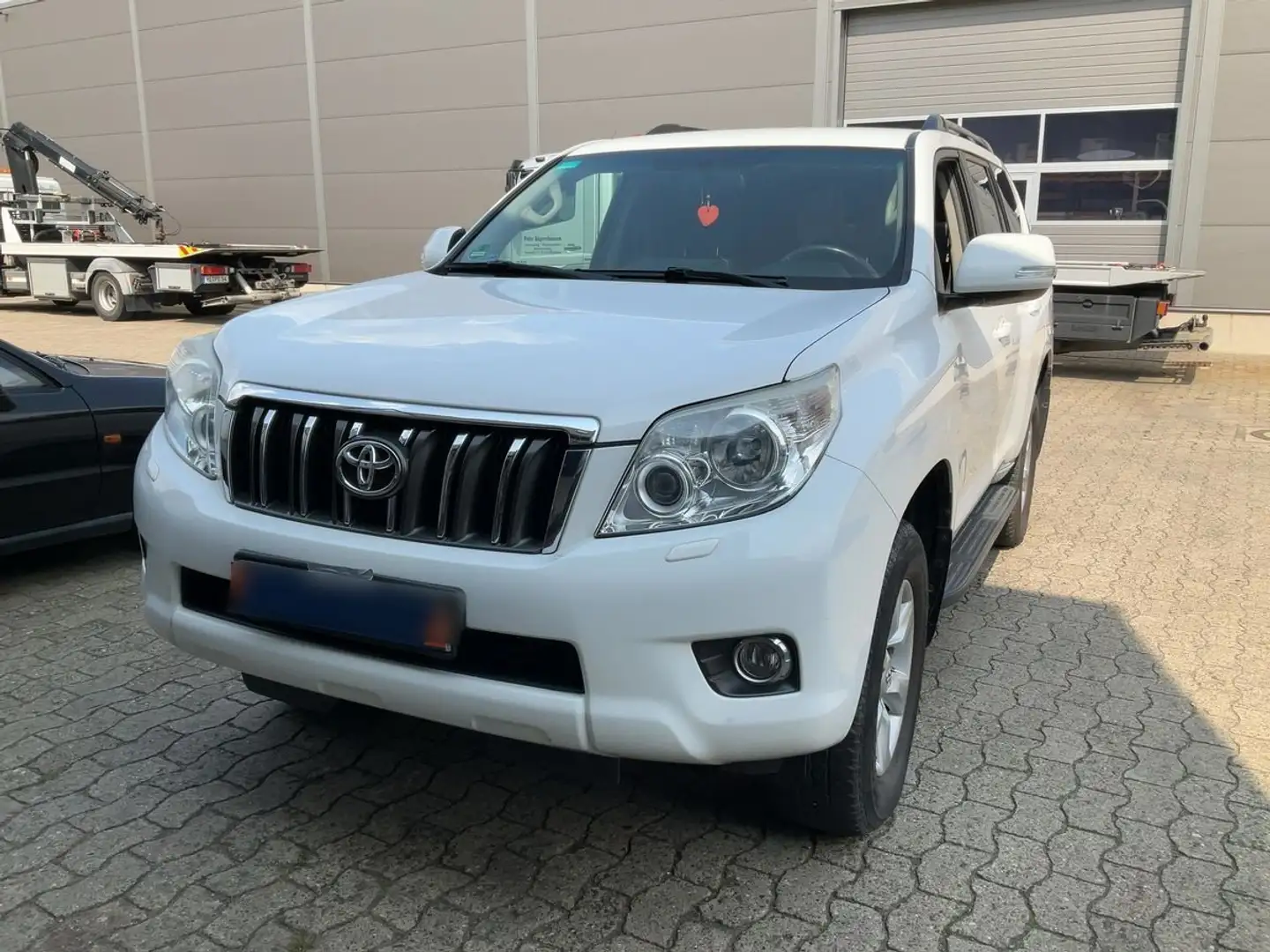 Toyota Land Cruiser Land Cruiser 5p 3.0 d-4d Sol 190cv auto Bianco - 1