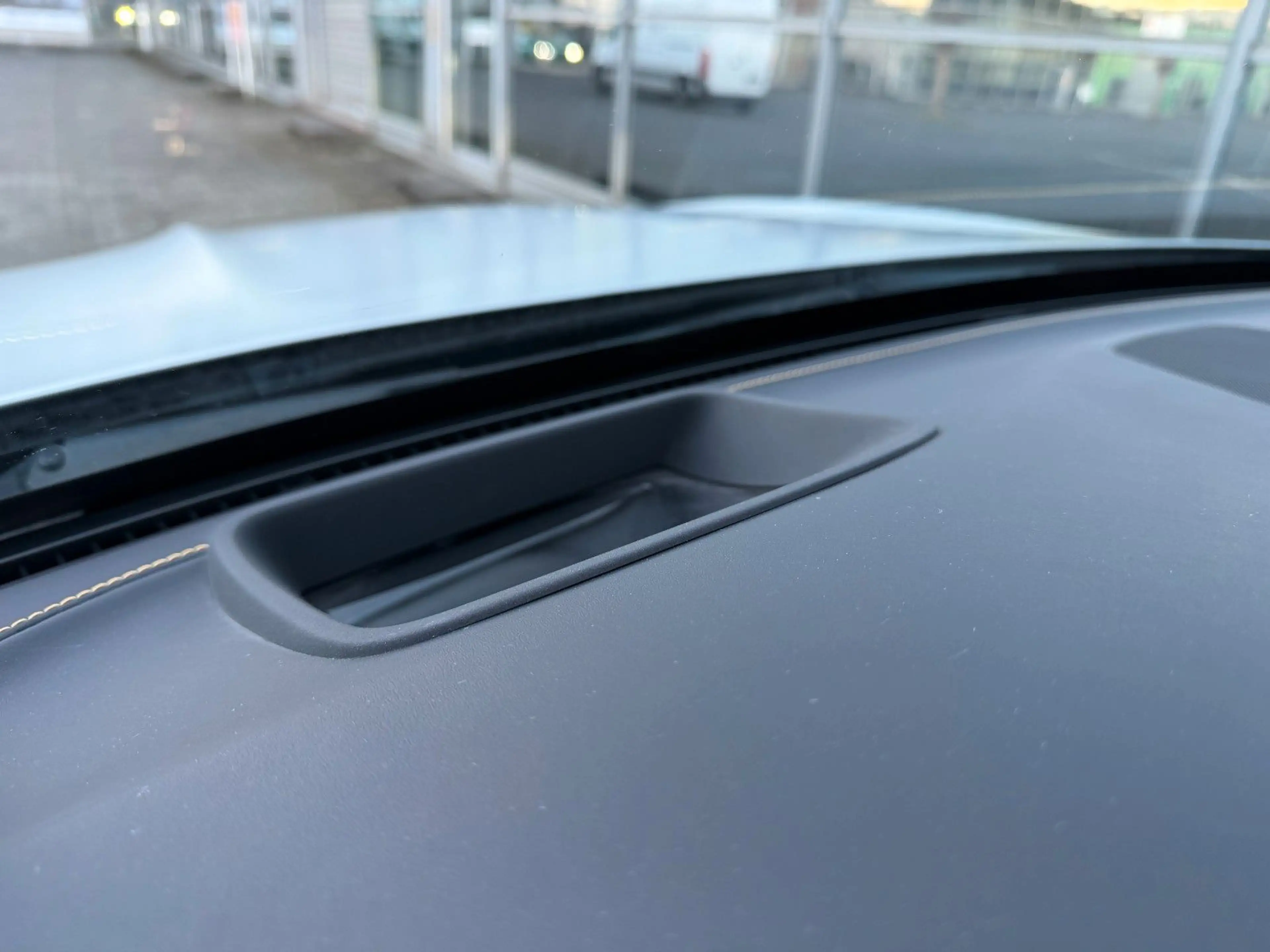 Mercedes-Benz C 63 AMG C 63 s AMG Designo Kamera Klappe DE — photo 14