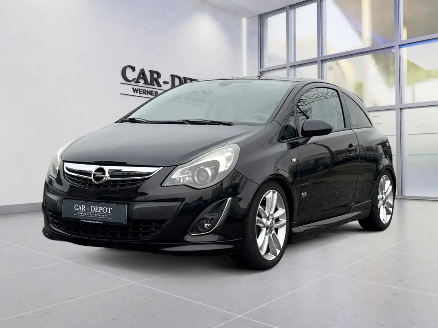 Opel Corsa D Innovation*OPC-LINE*AUTOMA.*SHZ*NAVI*PDC Schwarz - 1