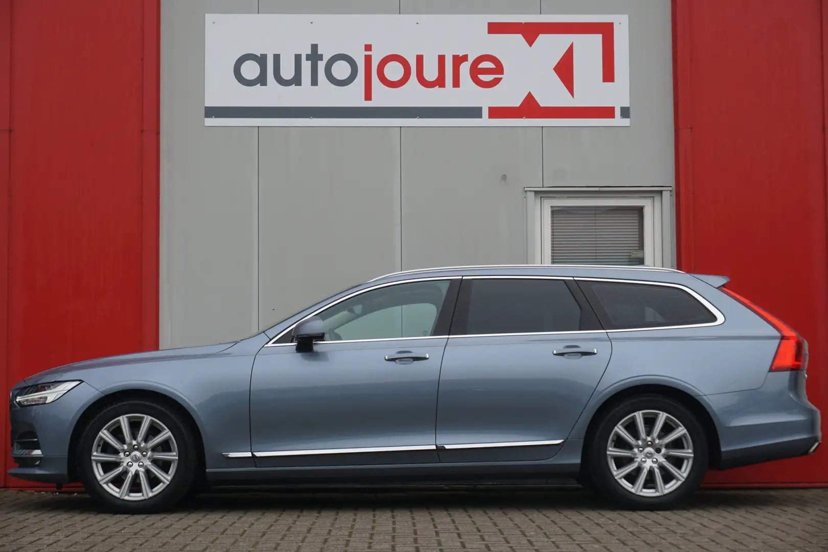 Volvo V90 2.0 D4 Inscription | Automaat | Leder | ACC | Trek Blauw - 2