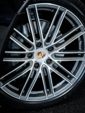 Porsche Panamera view 2
