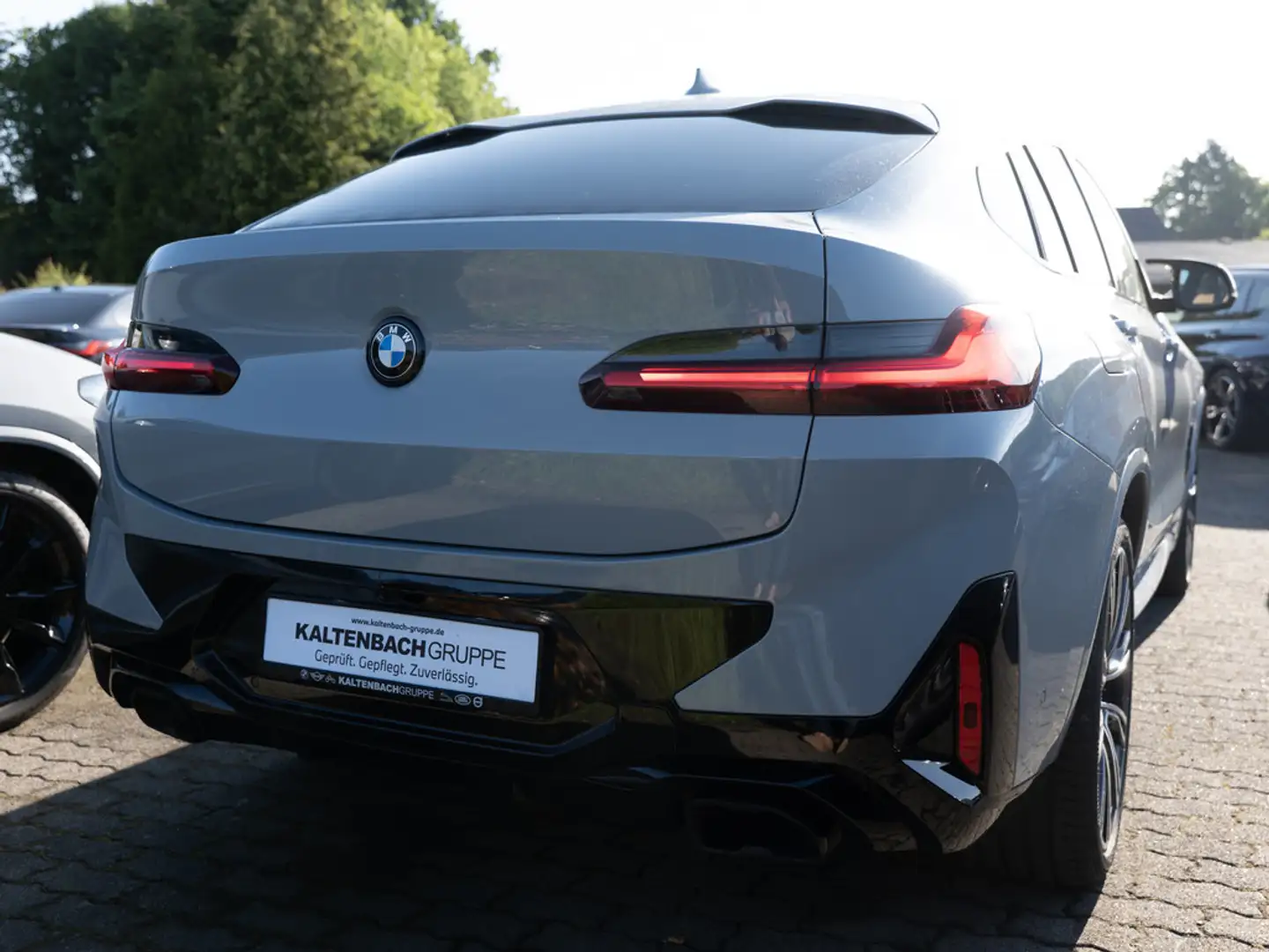 BMW X4 40d xDrive FACEL. HUD 360° LASER LED STANDHZ Grau - 2