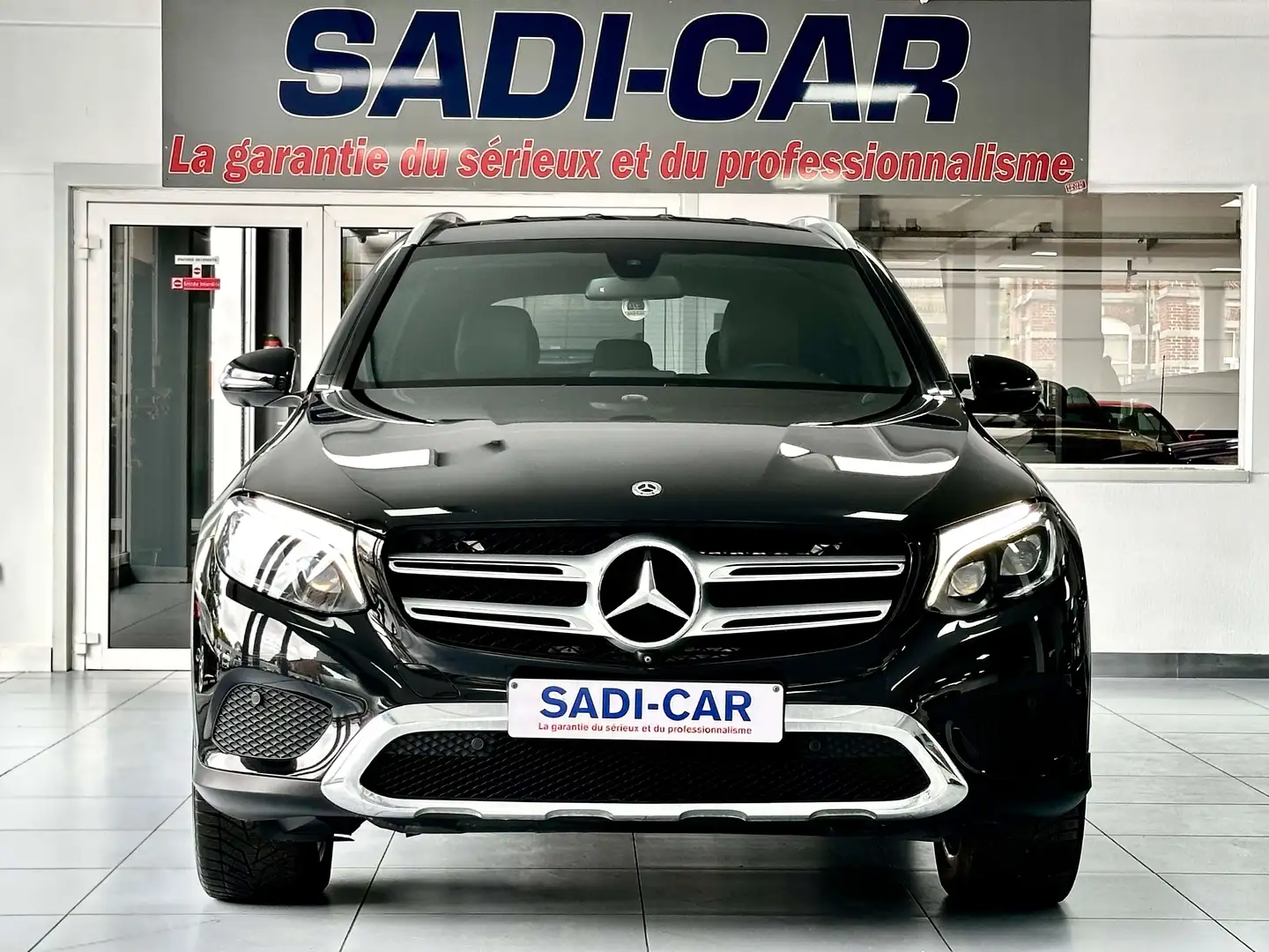 Mercedes-Benz GLC 220 d 163cv 4-Matic - PACK OFF ROAD Noir - 2