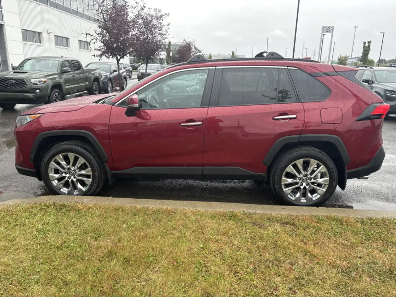 Toyota RAV 4 снимка Toyota RAV 4