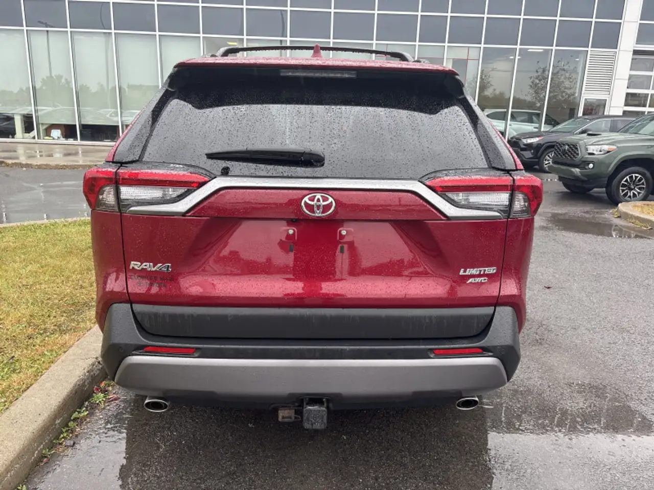 Toyota RAV 4 снимка Toyota RAV 4