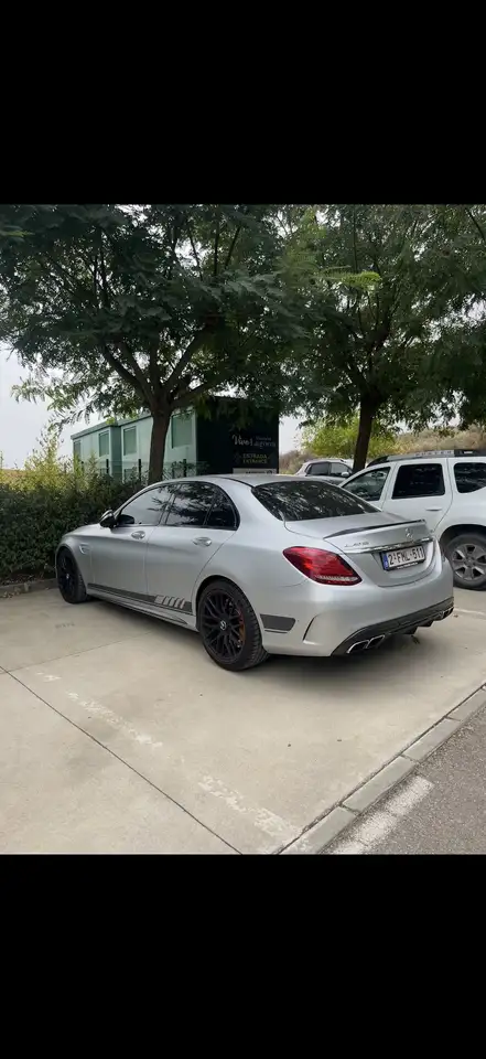 Mercedes-Benz C 63 AMG