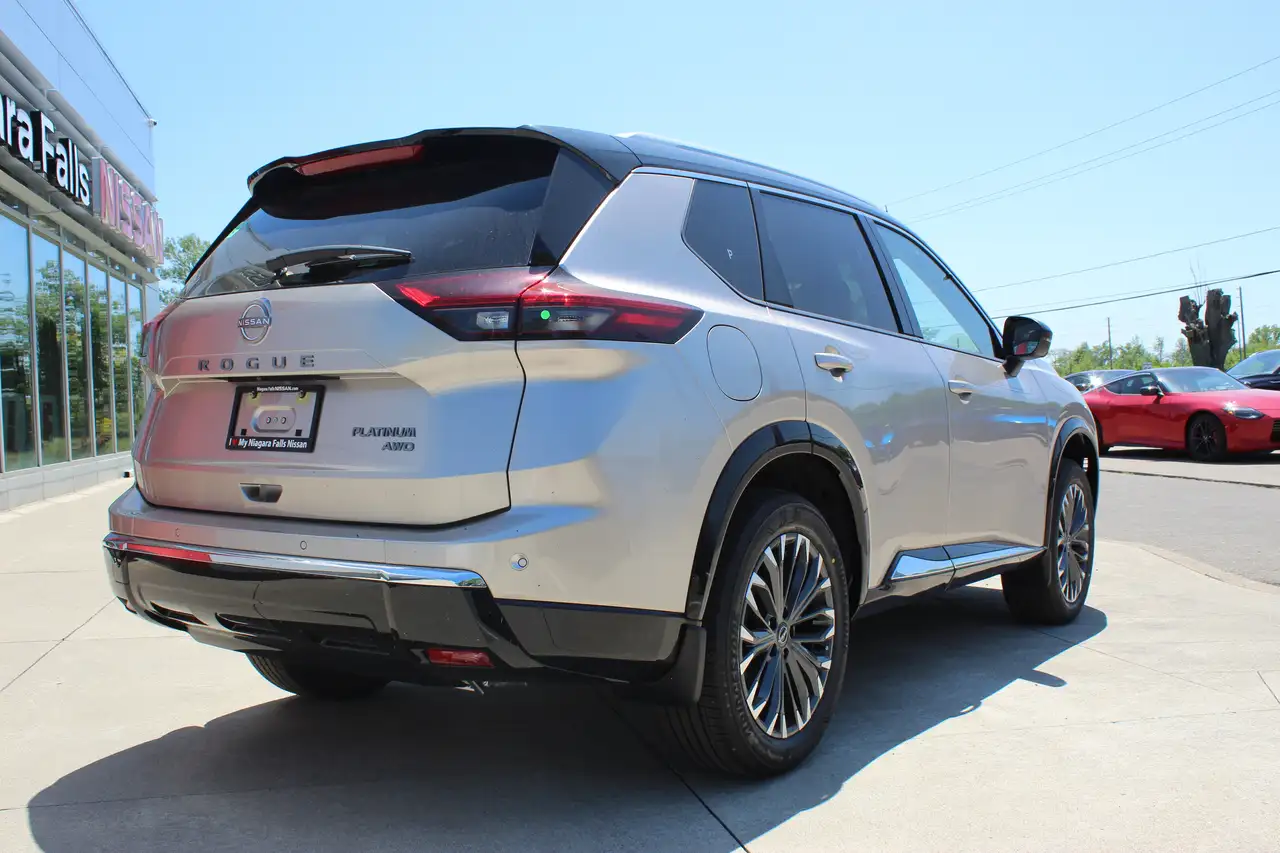 Nissan Rogue fotografie Nissan Rogue