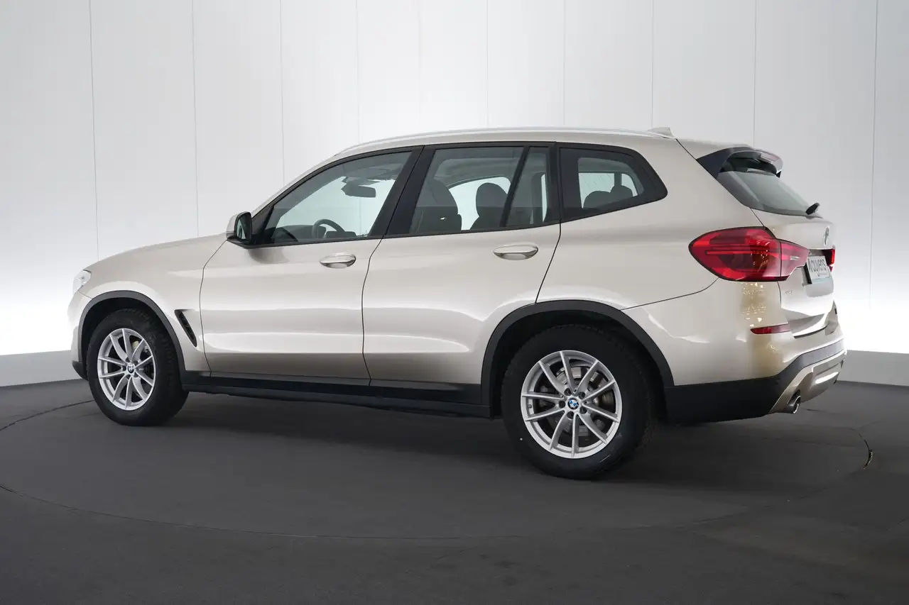 BMW X3 2.0 sDrive18dA Corporate LEDER/STOF LED GPS PDC Ve, миниатюра 10