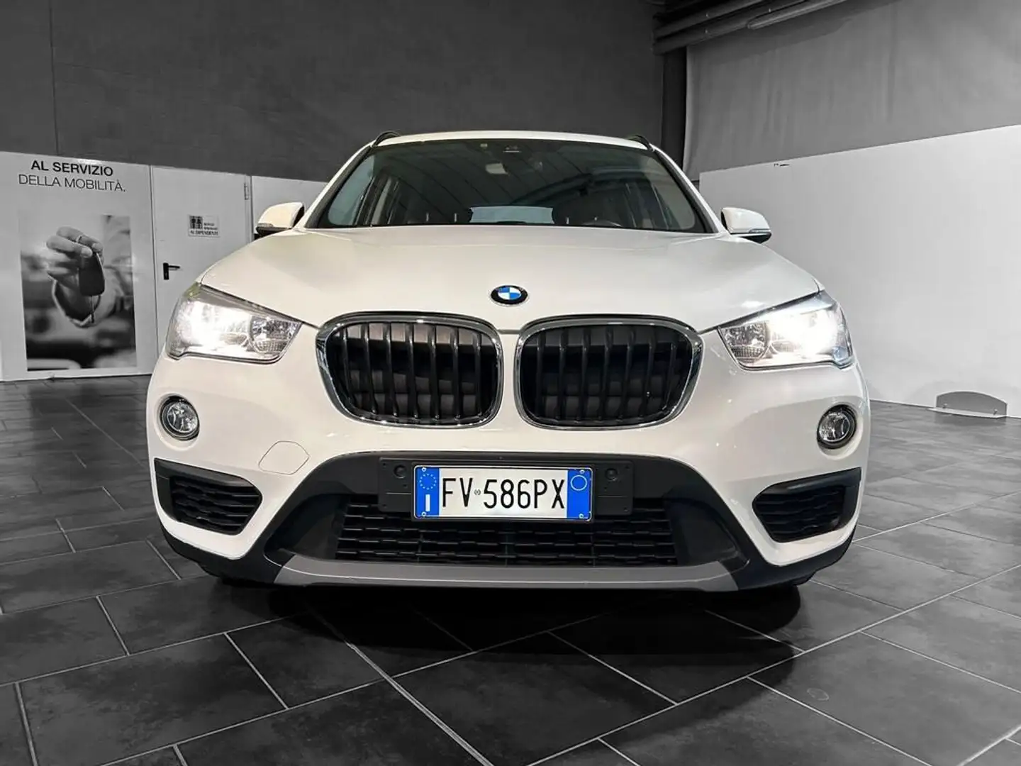 BMW X1 sdrive18d Advantage my18 - 2