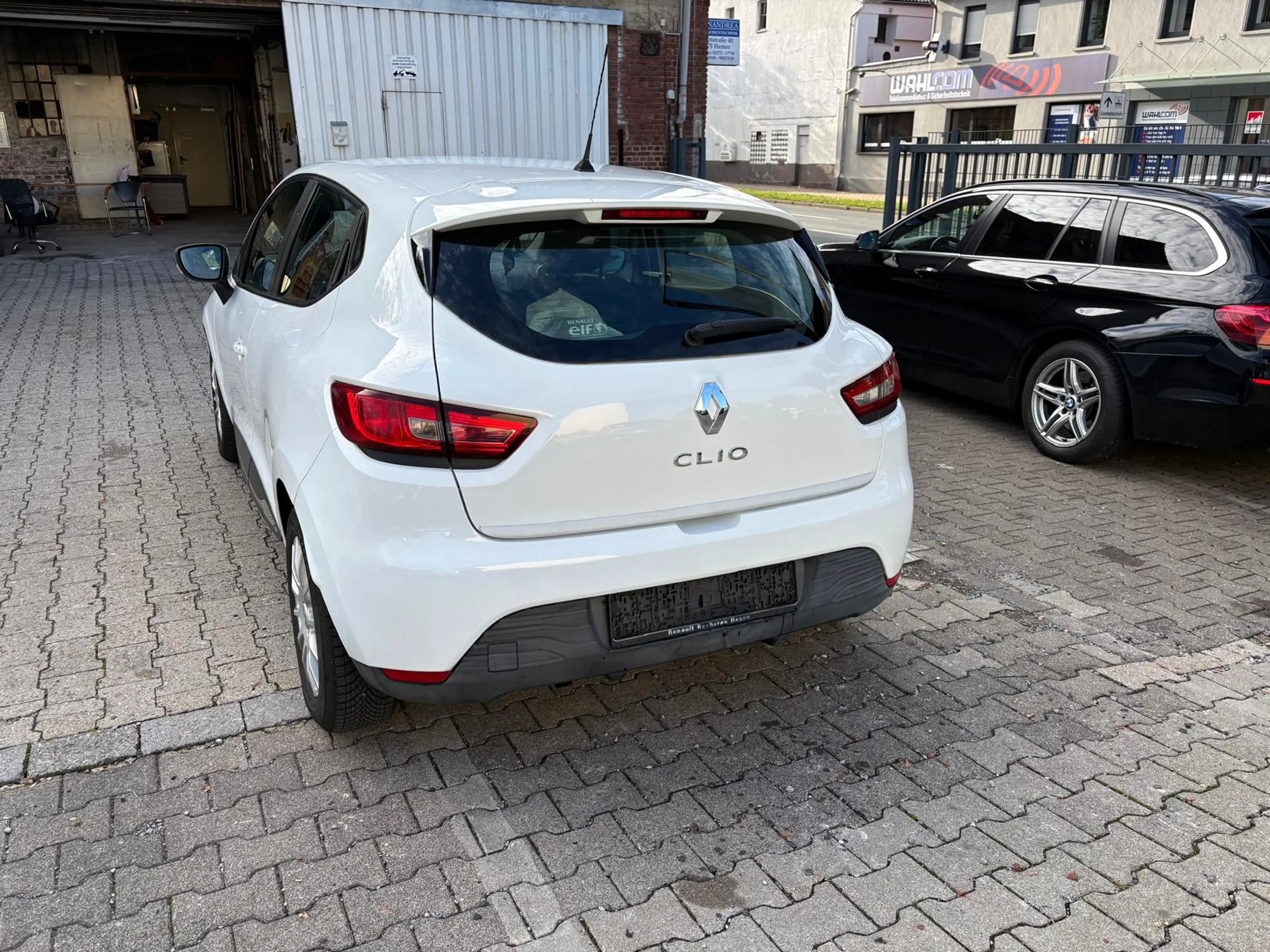 Renault Clio Expression — photo 7