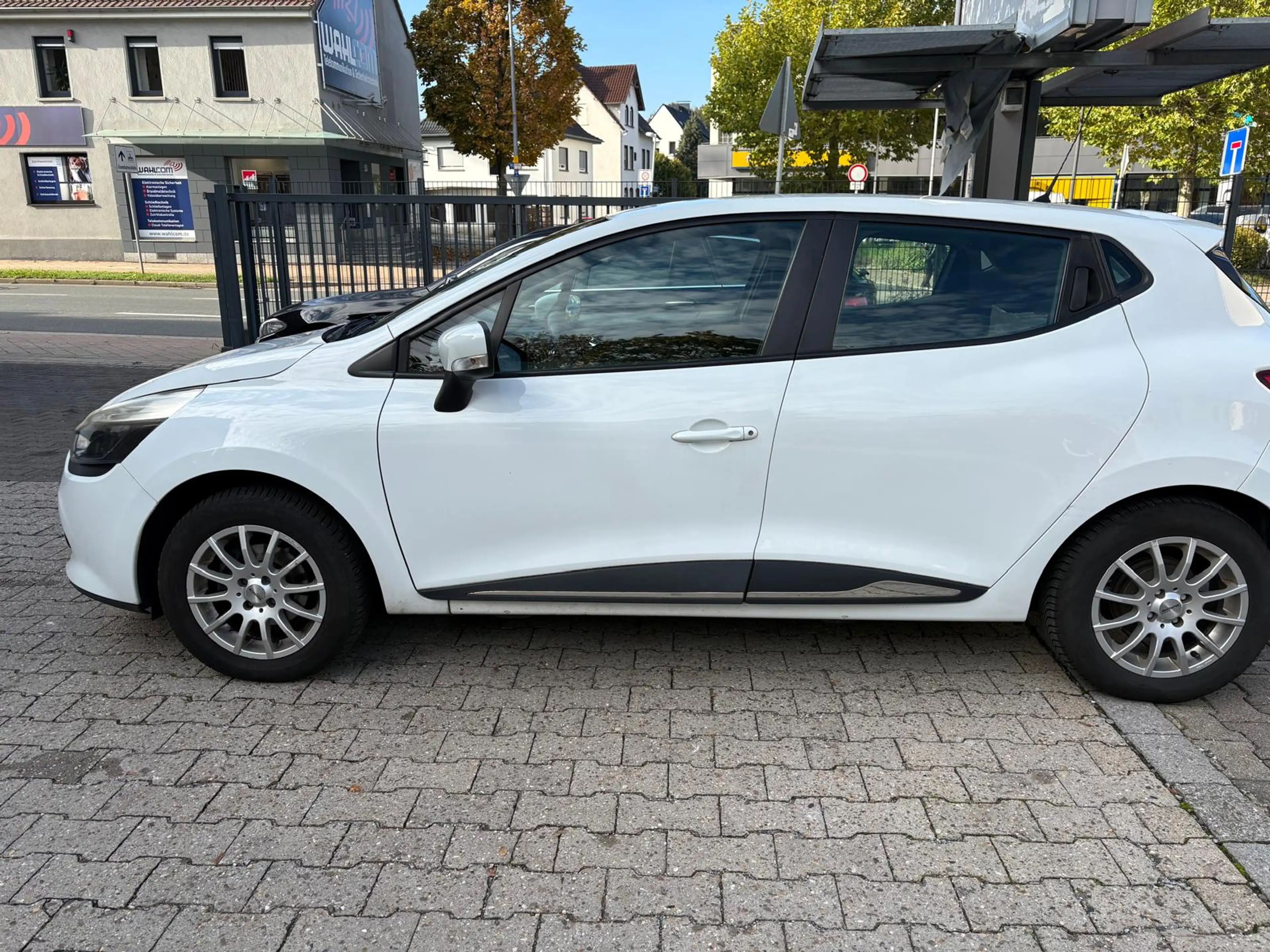 Renault Clio Expression — photo 4