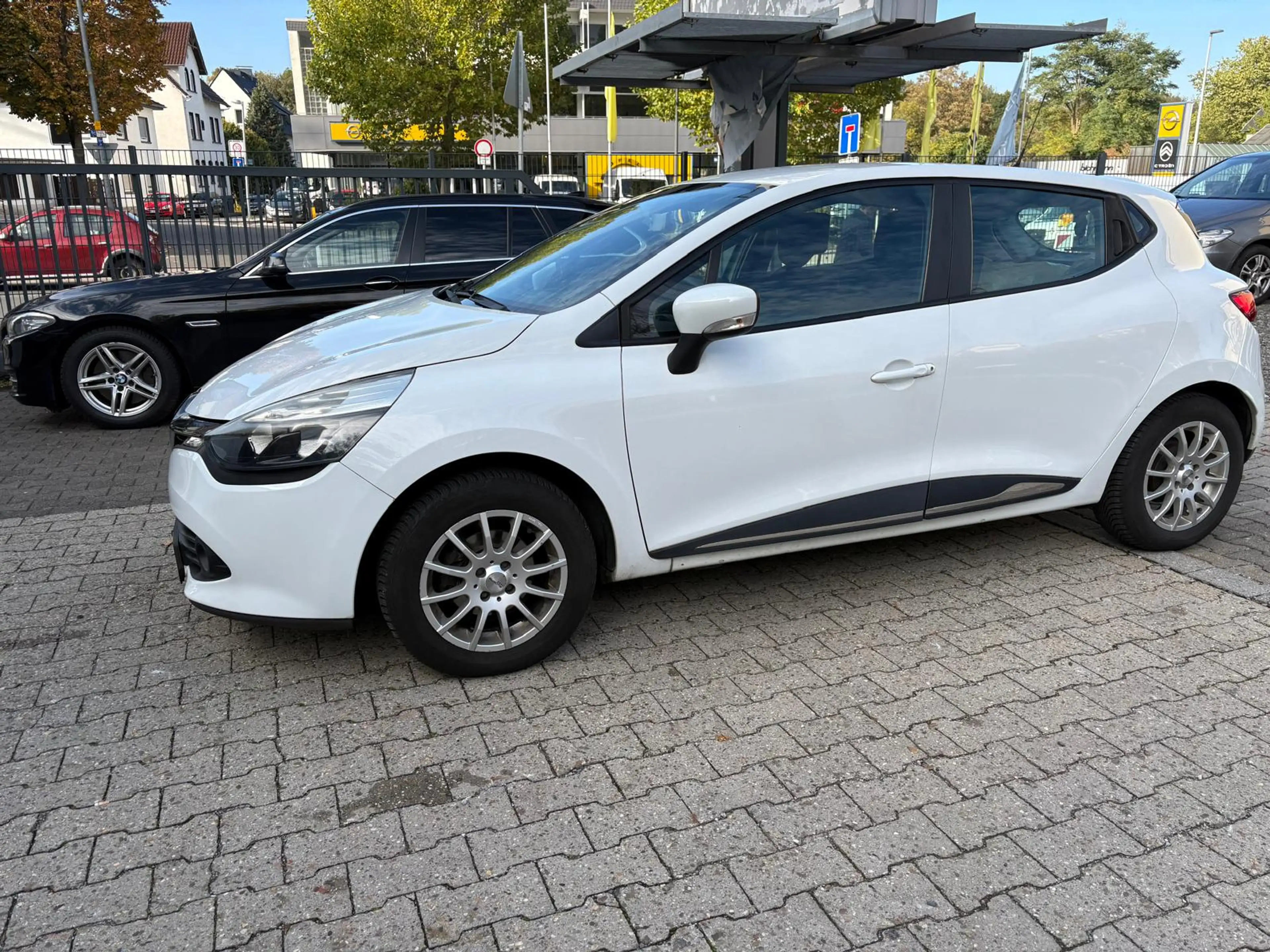 Renault Clio Expression — photo 3