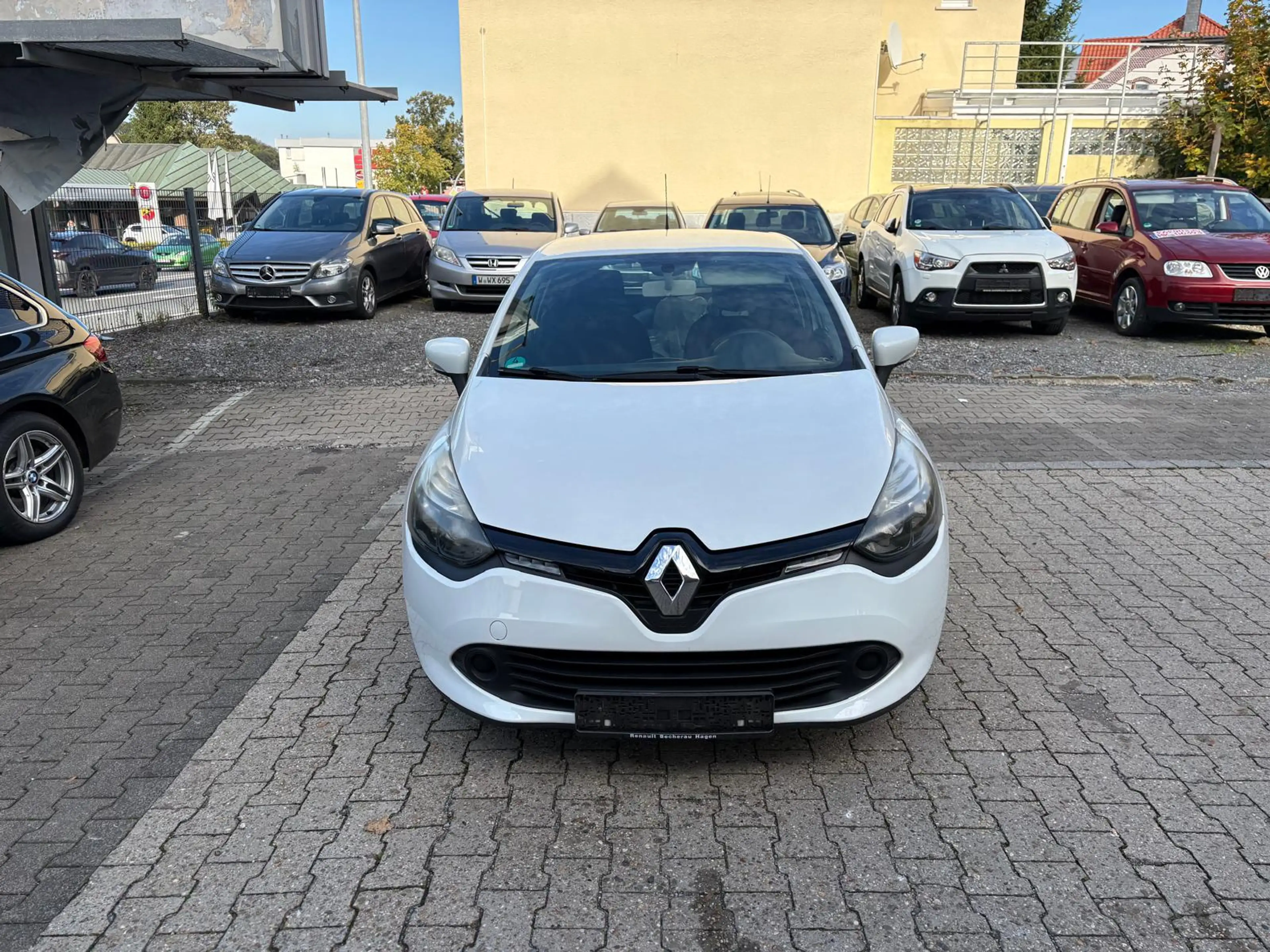 Renault Clio Expression — photo 15