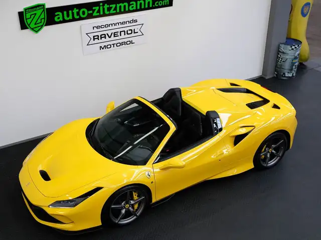Ferrari F8 Spider CARBON/LIFT/PASS.DISPL/RACINGSEATS/JBL