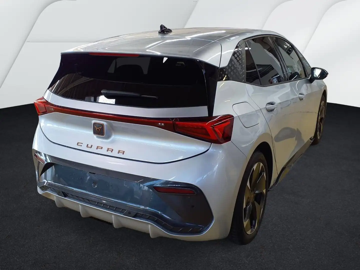 CUPRA Born e-BOOST WÄRMEPUMPE CAM ACC LM19 NAVI LED Silber - 2
