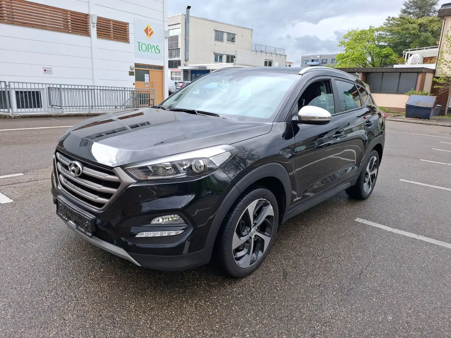 Hyundai TUCSON Advantage 4WD*Leder-Kamera*PDC*Automatik* Schwarz - 2