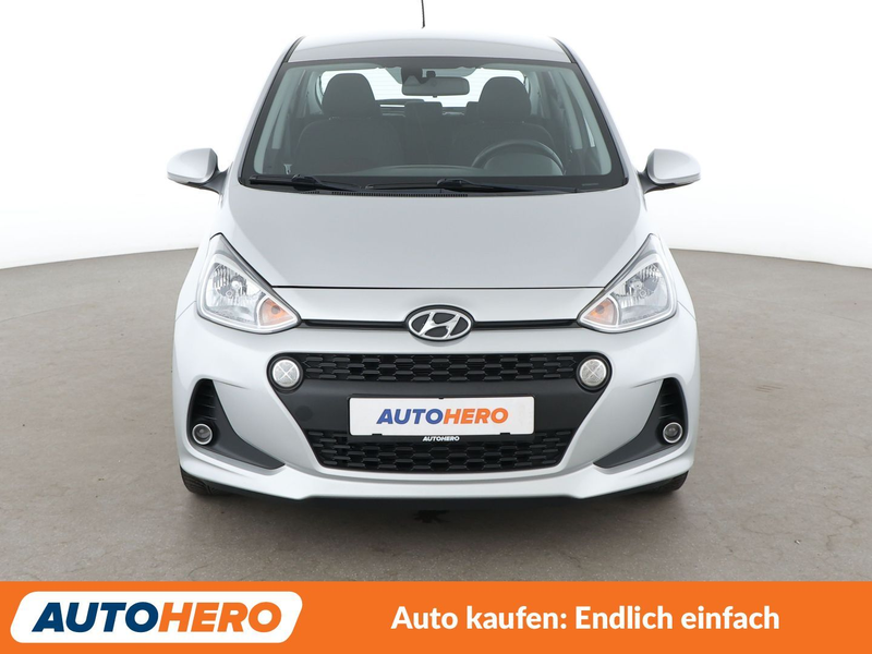 Hyundai i10 1.2 Style Aut.*NAVI*PDC*SHZ*LHZ*ALU*KLIMA* — photo 9