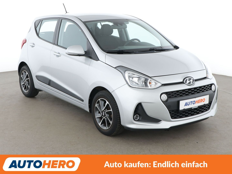 Hyundai i10 1.2 Style Aut.*NAVI*PDC*SHZ*LHZ*ALU*KLIMA* — photo 8