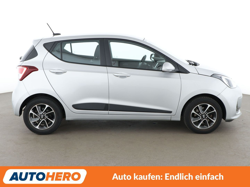Hyundai i10 1.2 Style Aut.*NAVI*PDC*SHZ*LHZ*ALU*KLIMA* — photo 7