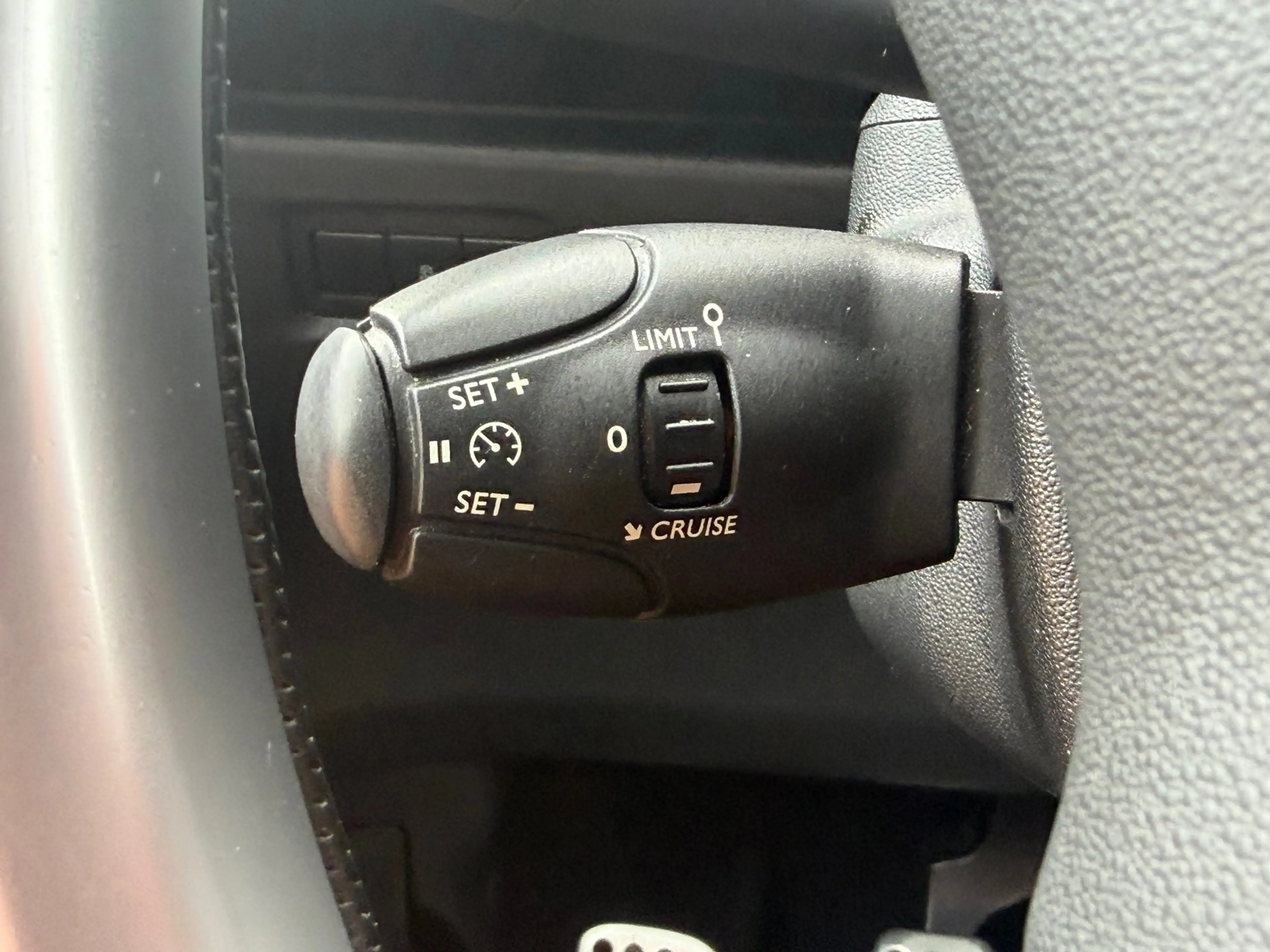 DS Automobiles DS 3 1.2 PureTech Sport Chic Cruise Leder Facelift NAP — photo 11