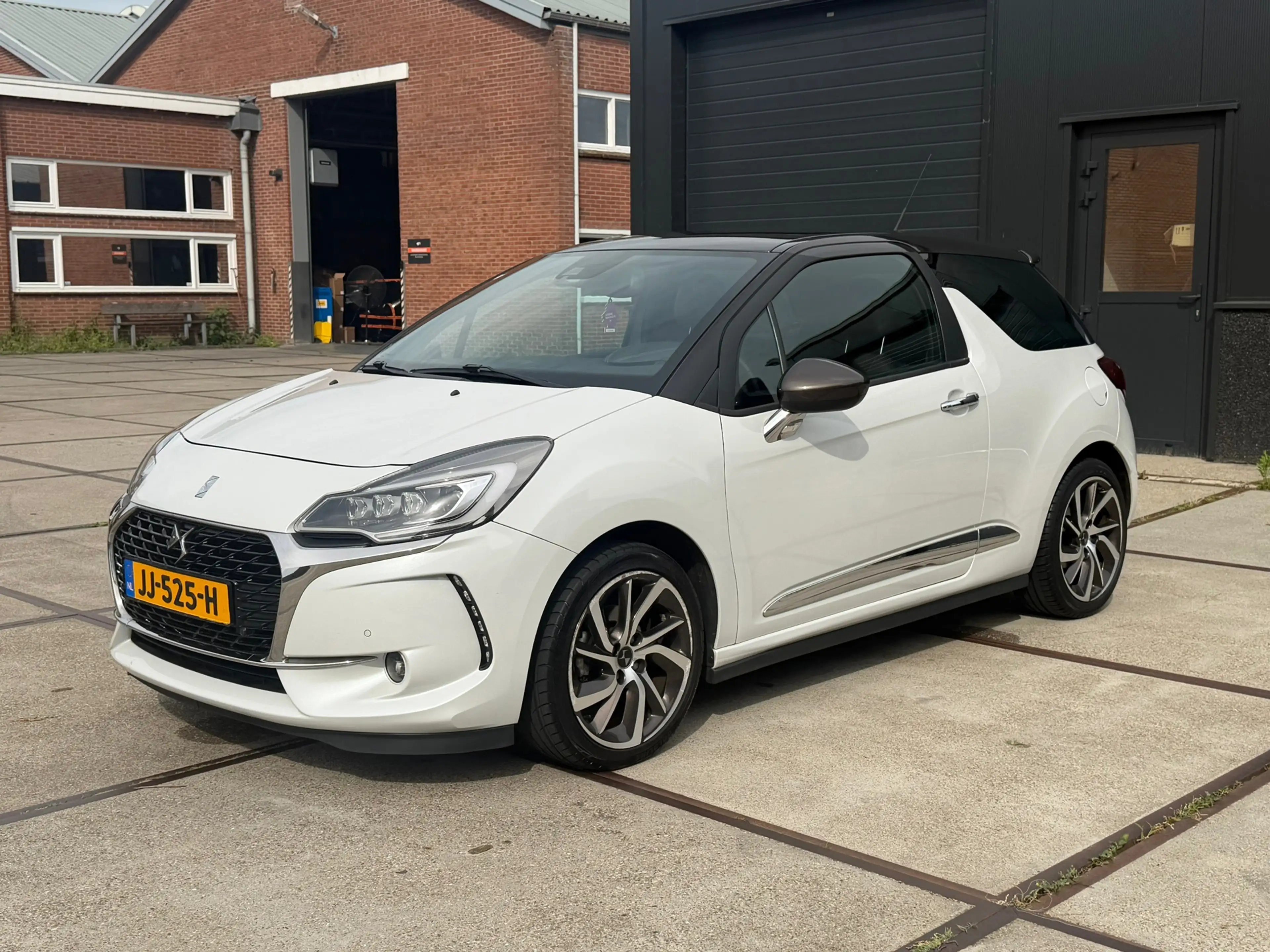 DS Automobiles DS 3 1.2 PureTech Sport Chic Cruise Leder Facelift NAP