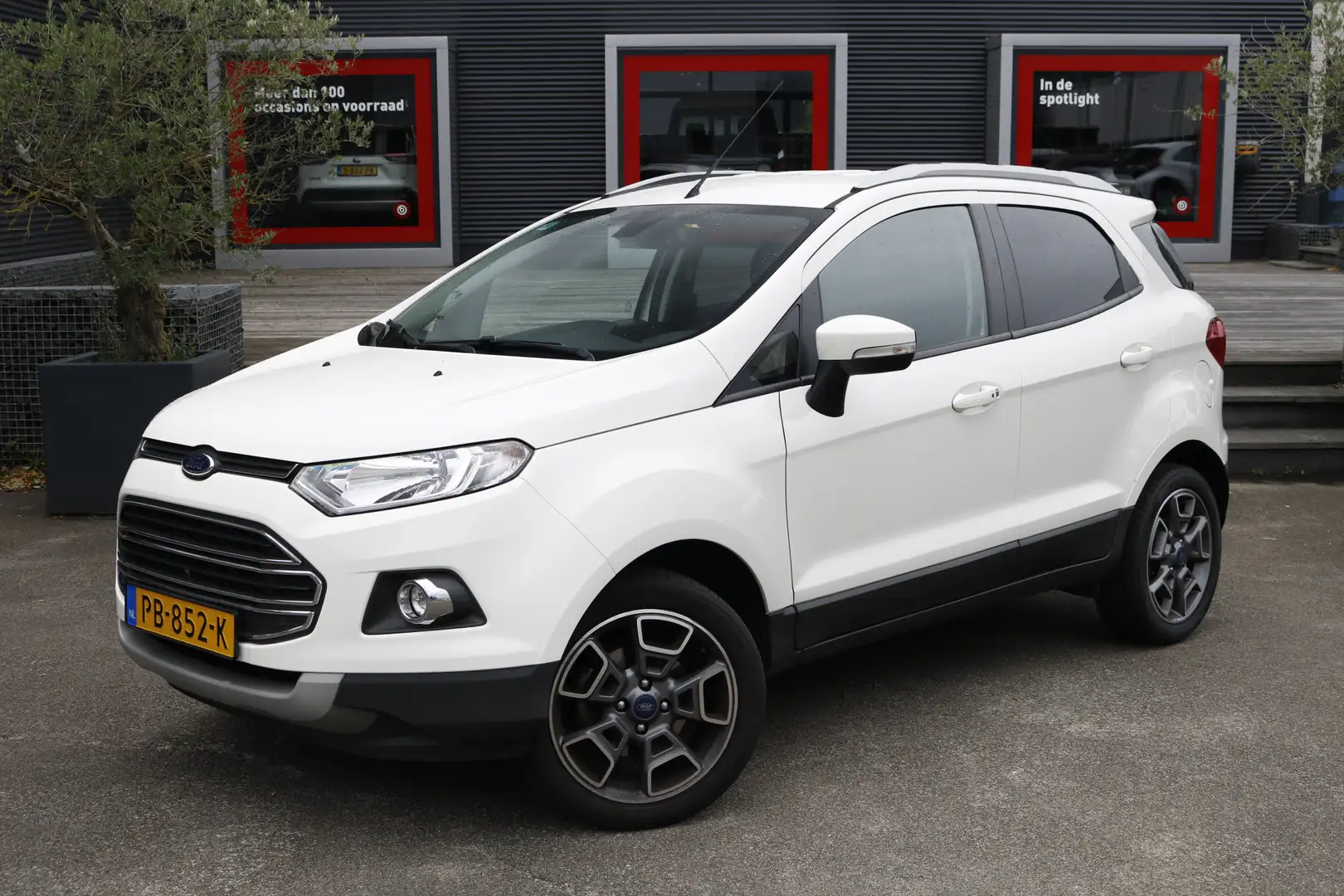 Ford EcoSport 1.0 EcoBoost Titanium | stoelverwarming| LM velgen Wit - 1