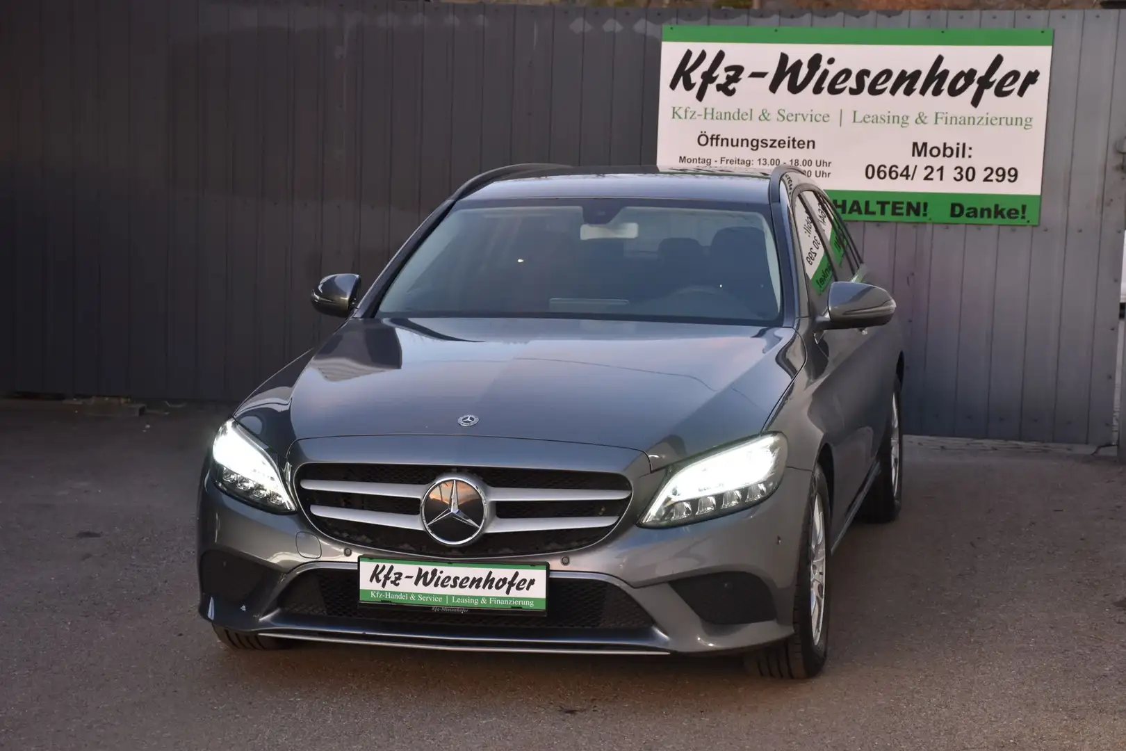 Mercedes-Benz C 180 C-Klasse C 180 d Grijs - 2