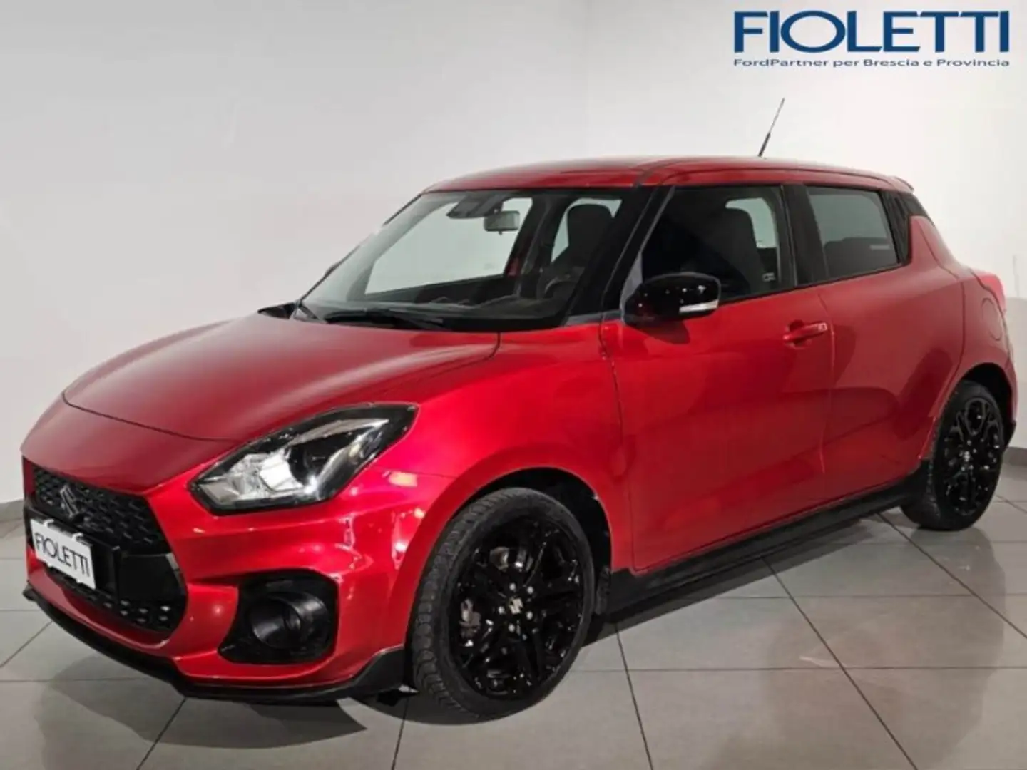 Suzuki Swift (2017--->) SPORT 1.4 BOOSTERJET Rouge - 1