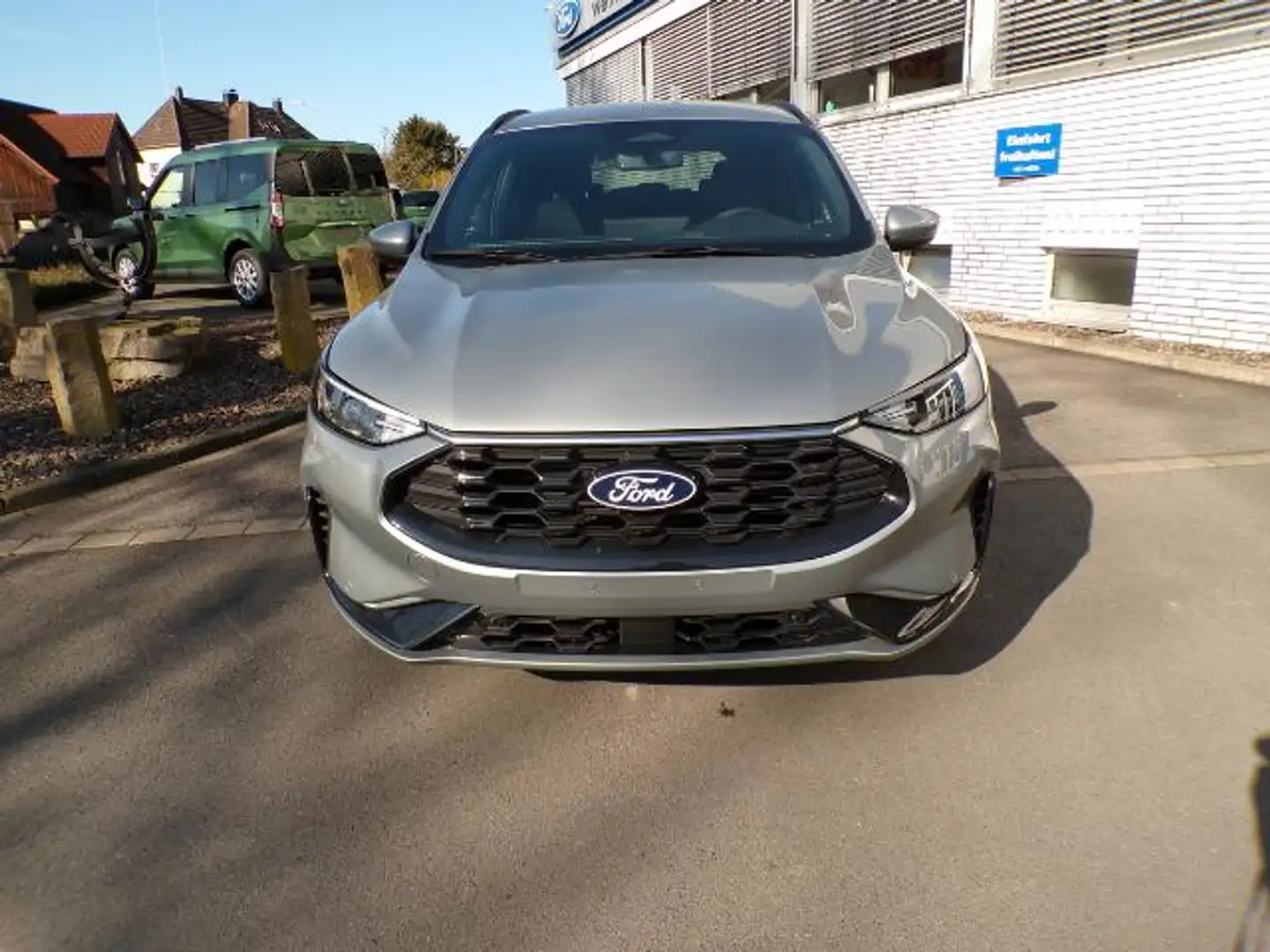 Ford Kuga ST Line 1,5 i Automatik  Winterpaket / FGS 5 Jahre Silber - 2