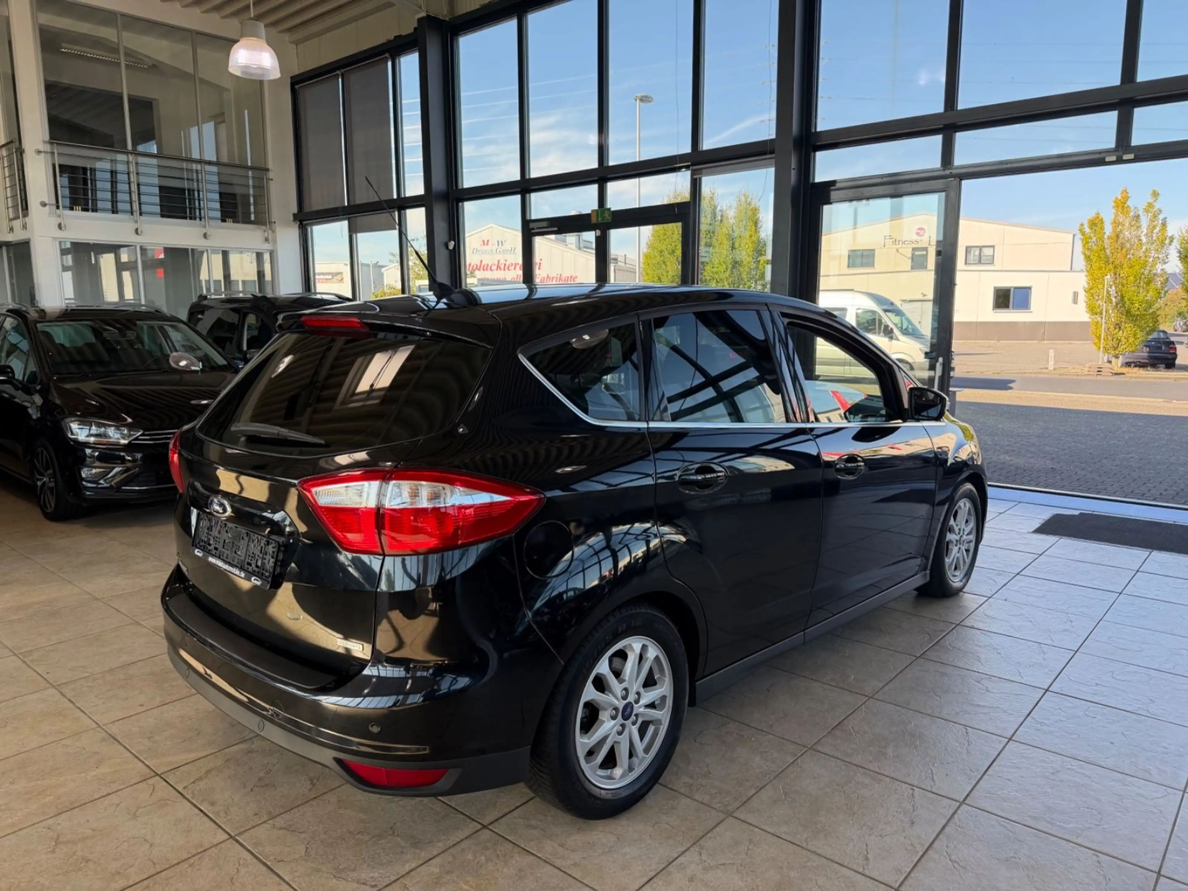 Ford C-Max C-MAX Titanium — photo 6